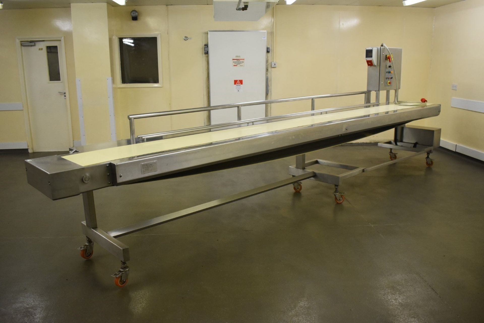 1 x Rutland Handling and Packaging Sandwich Production Conveyor Stainless Steel Construction - 3 - Image 2 of 16