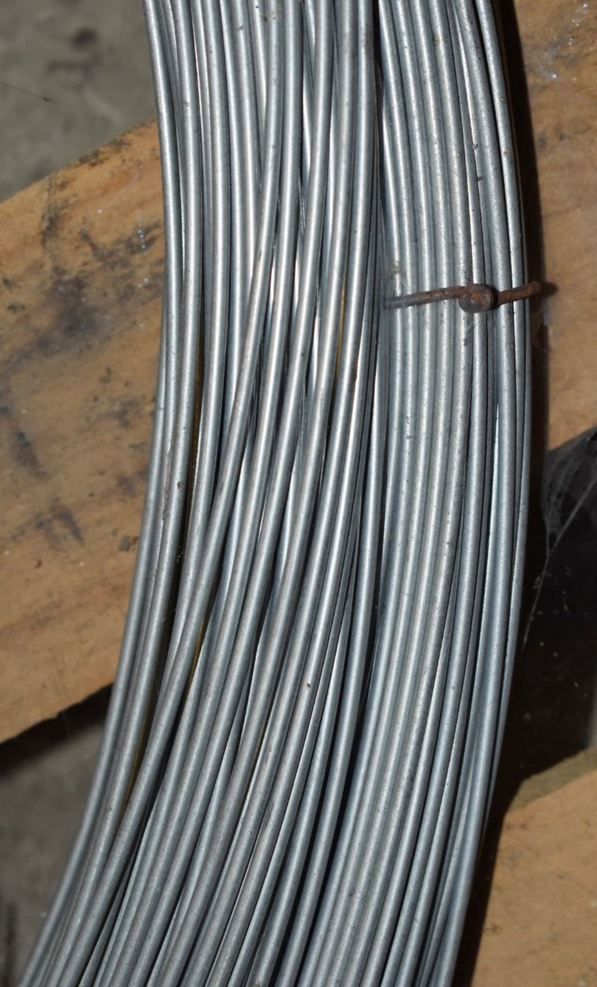 2 x Bundles of Steel Cable With Loop Ends - Unused Bundles - Ref VM129 - Bundle Diameter 80 cms - - Image 2 of 4