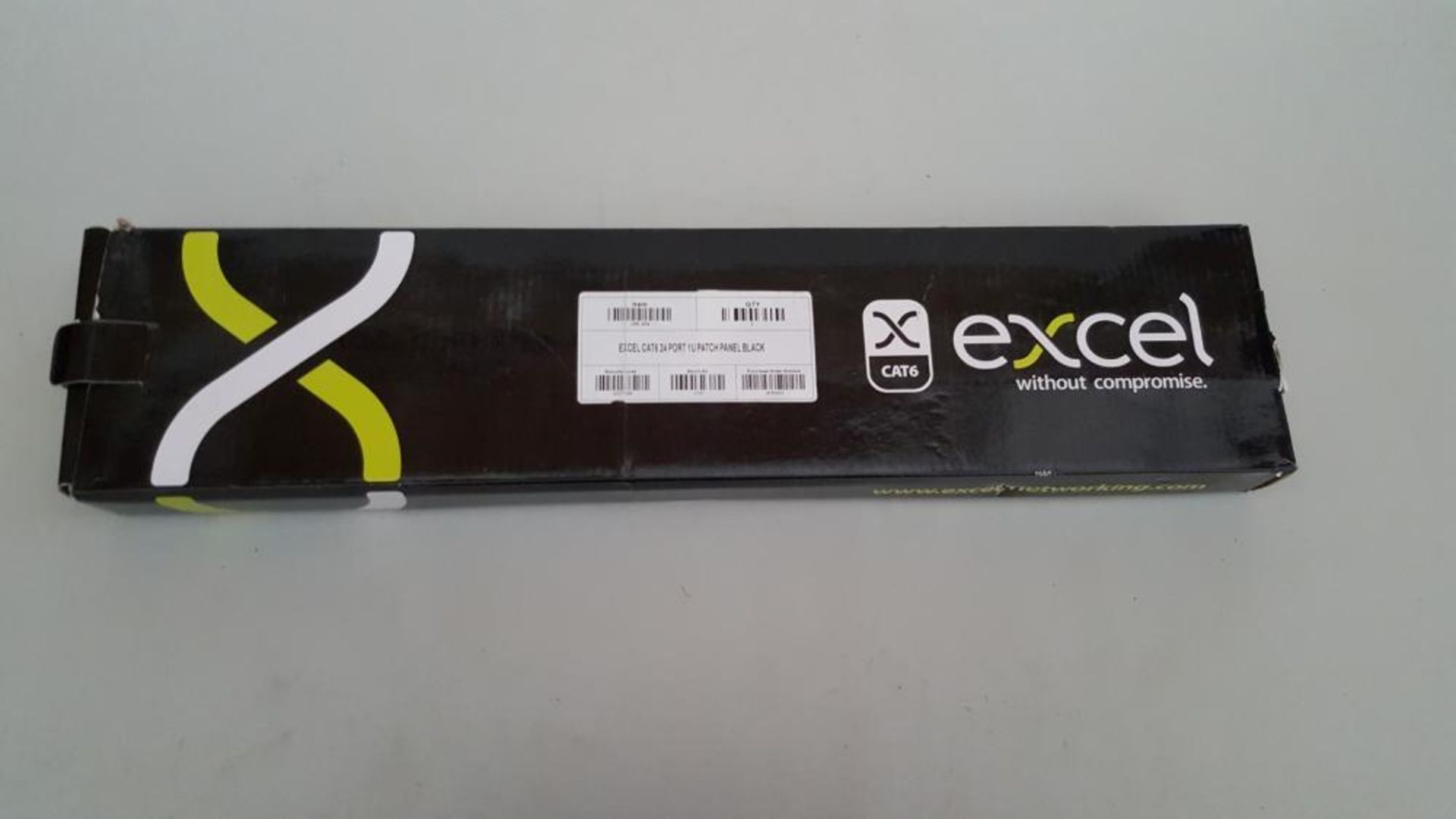 1 x Excel Cat 6 UTP Patch Panel - RJ45 24 Port - 1U - Black - Ref RC107 - CL011 - Location: Altrinch - Image 3 of 3