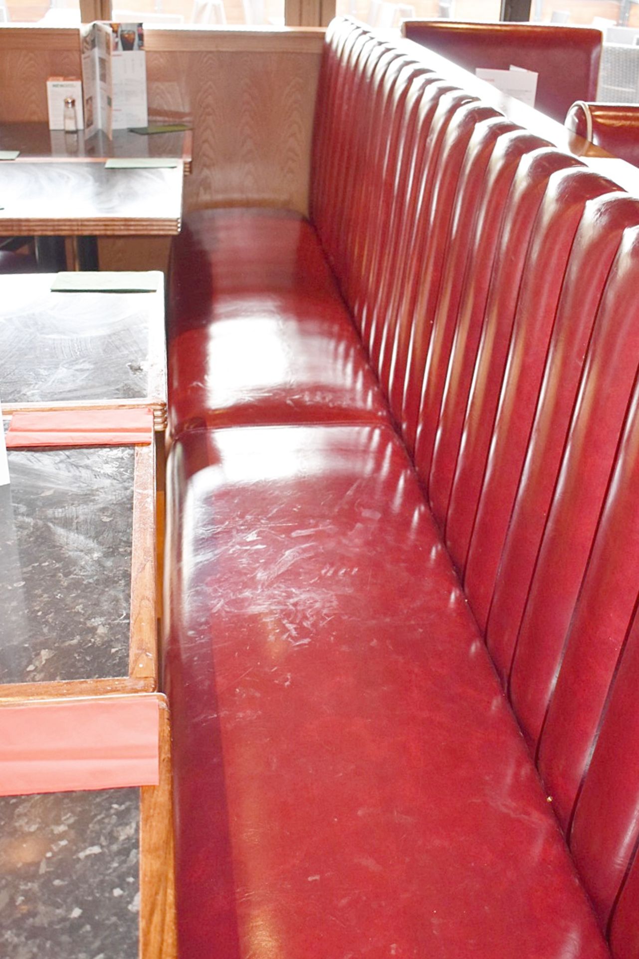 1 x Long Restaurant Seating Bench - Retro 1950s American Diner Design - Red Faux Leather - Image 4 of 5