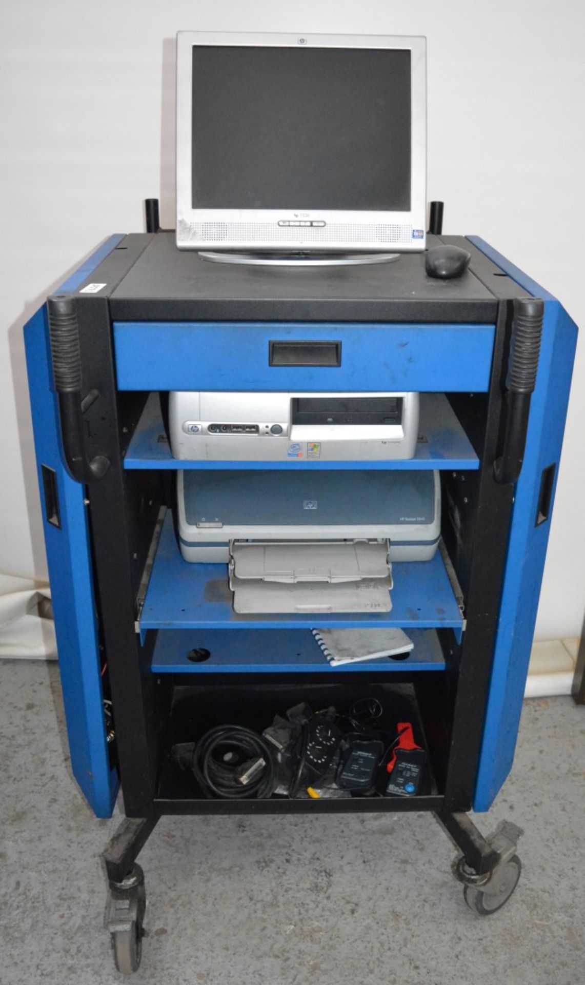 1 x Omitec OmiTechCenter Automotive Diagnostic Workstation - Please View The Pictures Provided -