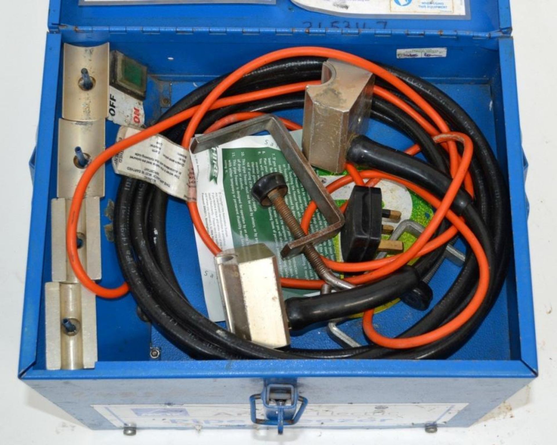 1 x Freeze Master Arctic Freeze Electric Pipe Freezer - UK Mains 220/240 volt - Used In Working - Image 11 of 12