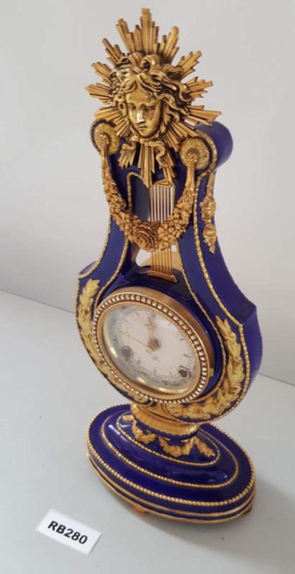 1 x Marie-Antoinette Fine Porcelain Clock - Ref RB280 E - Dimensions: H38/L15/W10 cm - CL334 - Locat - Image 3 of 6