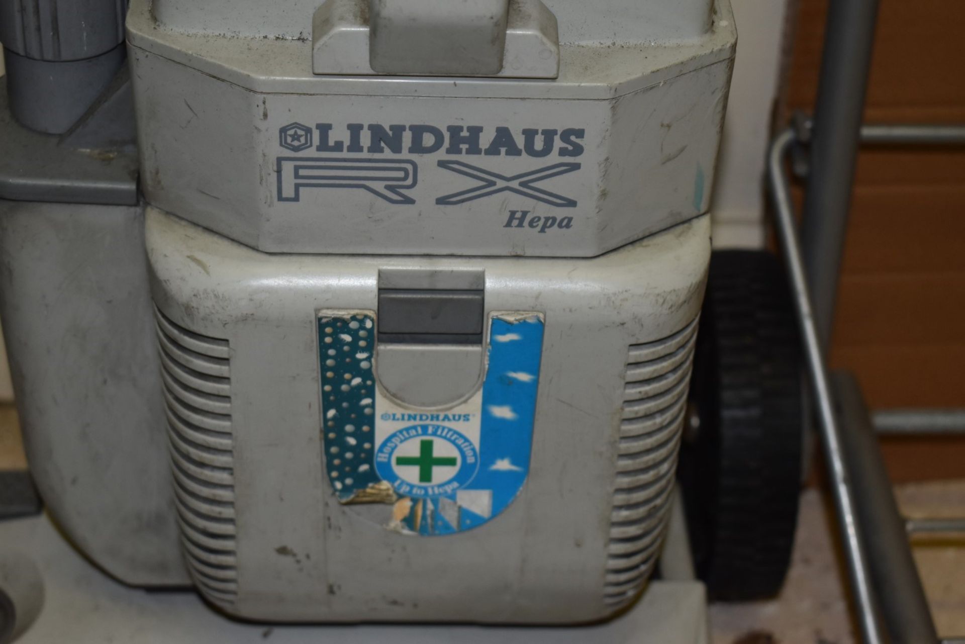 1 x Assorted Collection to Include Lindhaus RX Help Upright Vacuum Cleaner, Sack Truck, Mop Handle - Image 2 of 7
