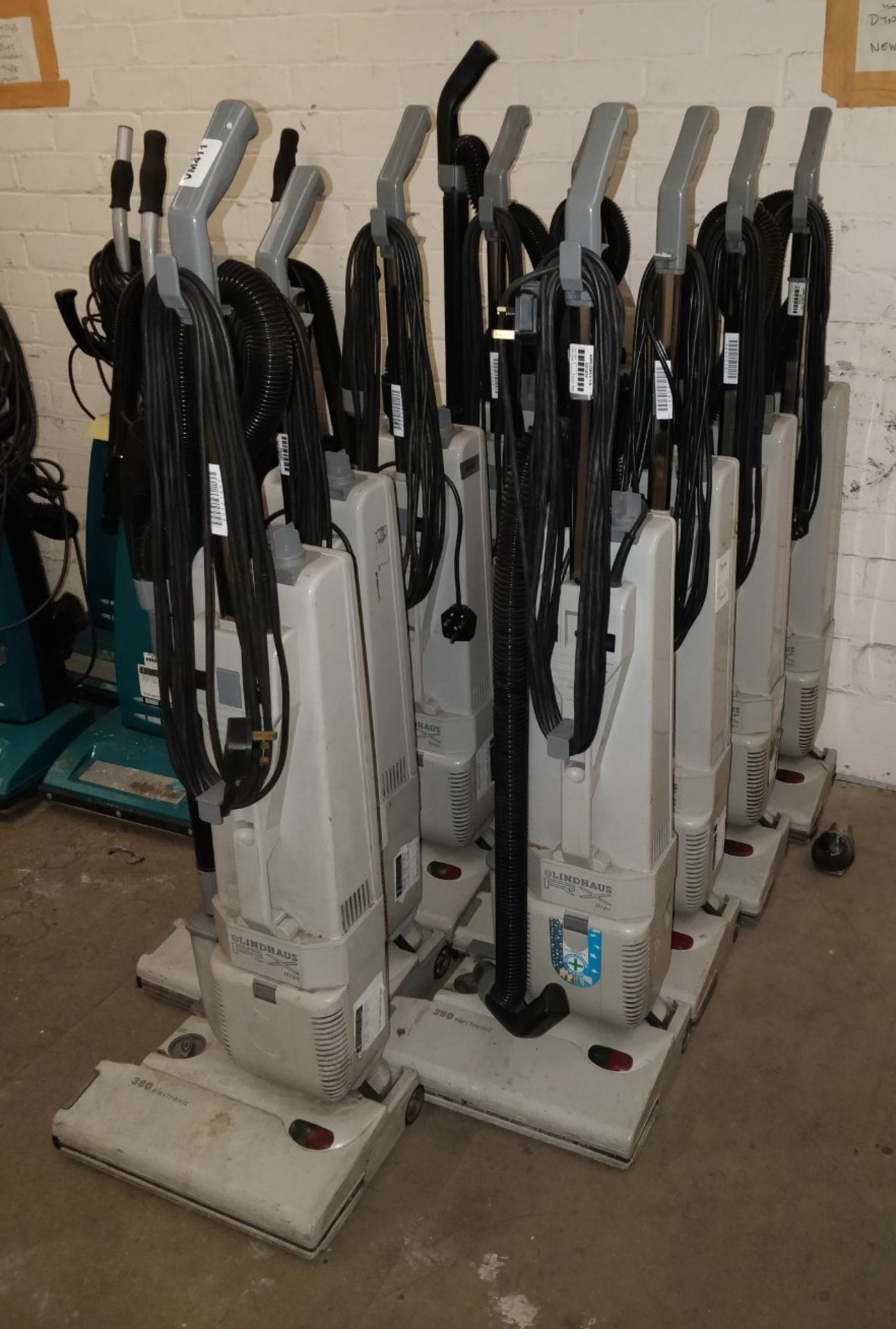 9 x Lindhaus 380 Electronic Commercial Vacuum Cleaners - Ref: VM411/Upstairs B2 - CL409 - - Image 3 of 5