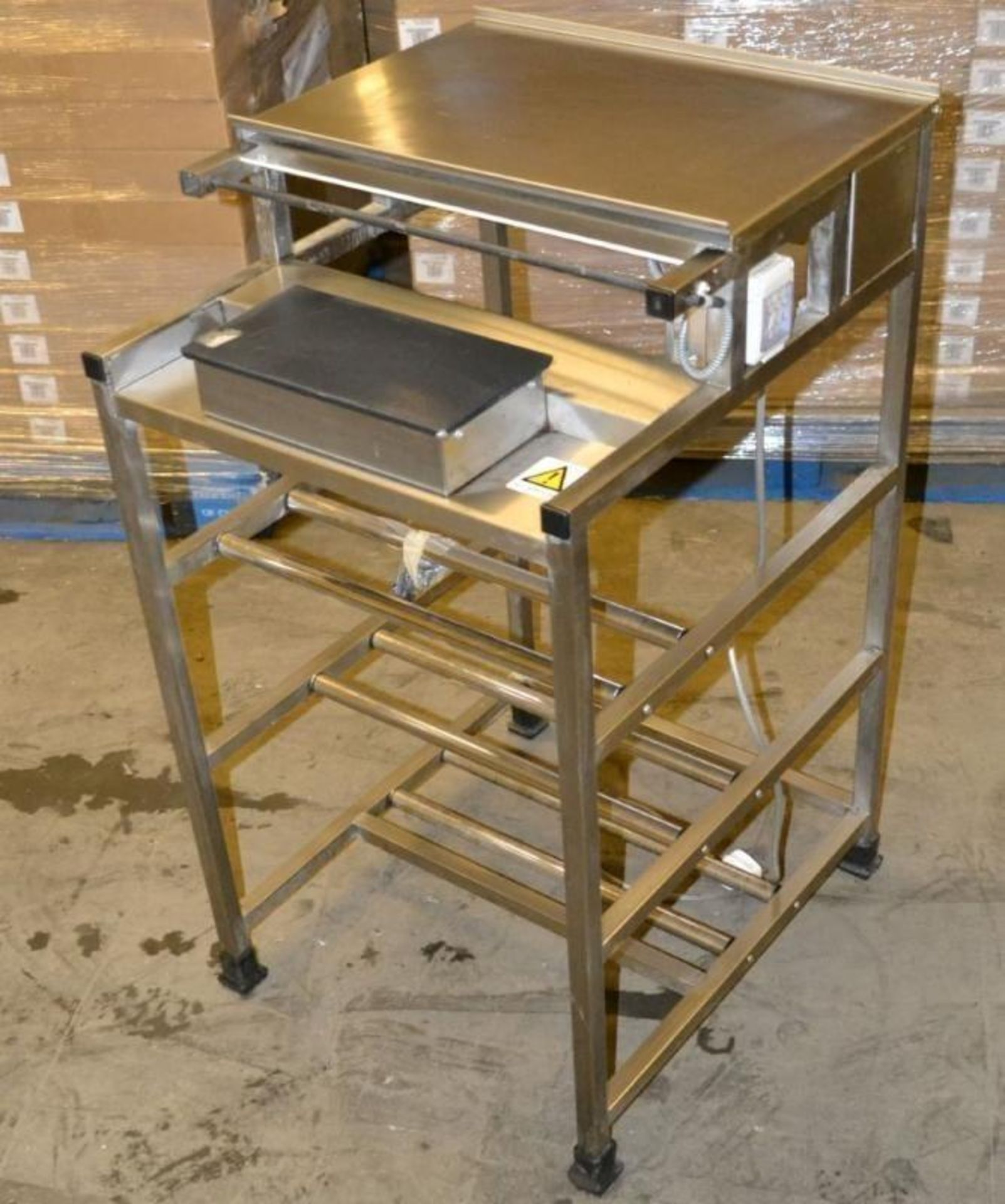 1 x Metalcraft Tray Stretch Wrapping Machine - Dimensions: 56 x 61.5 x 94.5cm - Ref: MC139 - CL282 - - Image 5 of 10