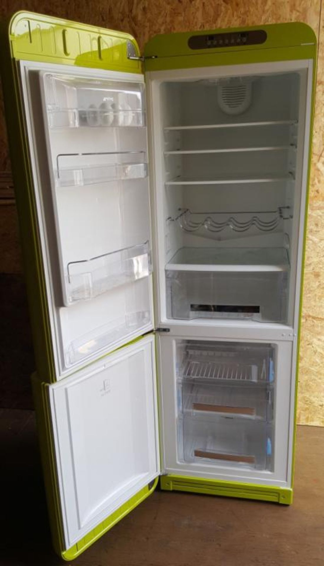 1 x Smeg FAB32LNL Green Retro Frost Free Fridge Freezer - Ref BY298 - H190/W65/L60cm - CL391 - Locat - Image 5 of 5