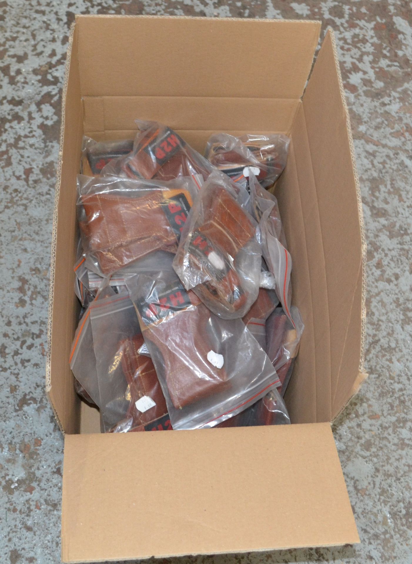 3 x Box Of H2P Weight Lifting Palm Grip - CL155 - Location: Altrincham WA14 - Image 2 of 4