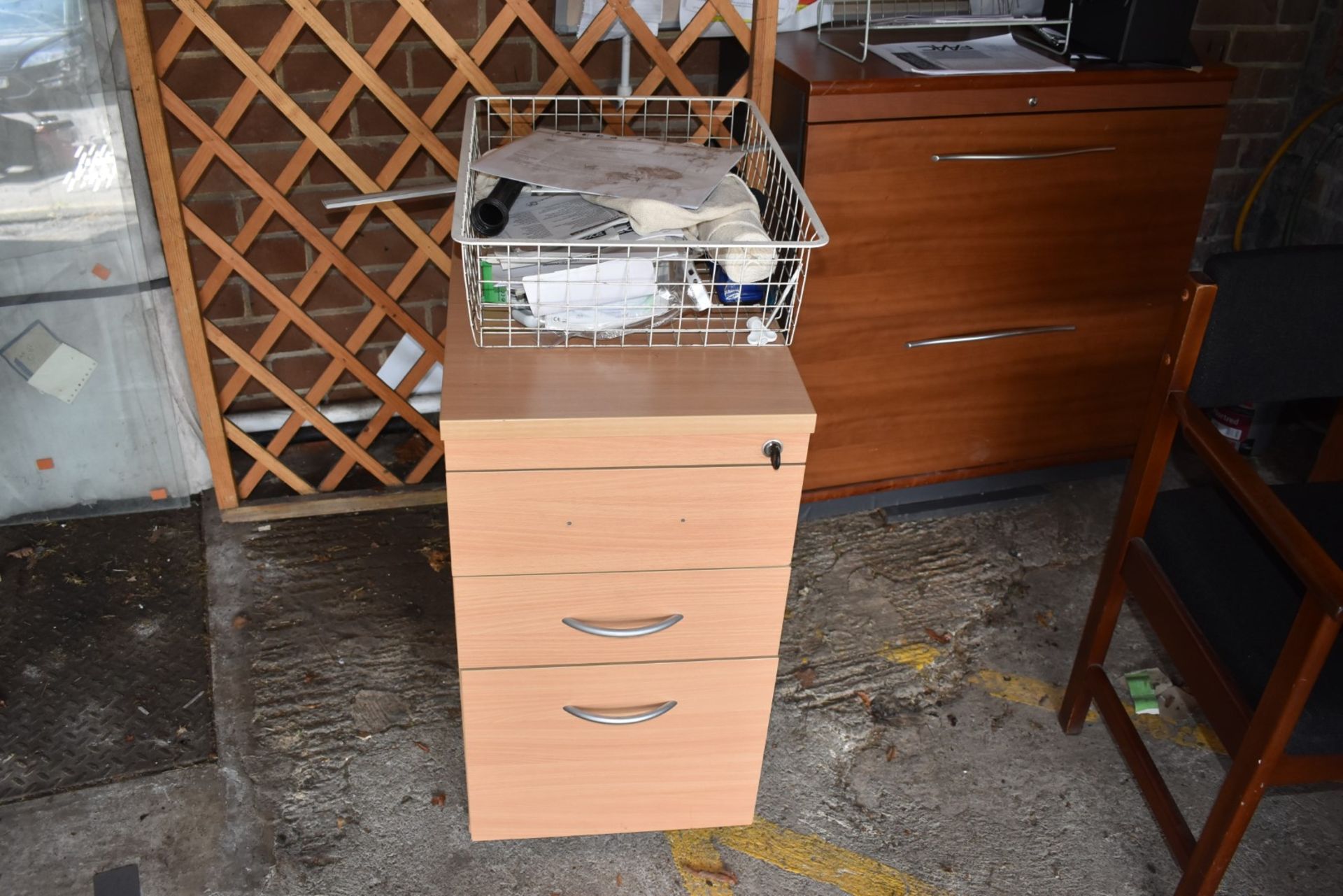 1 x Assorted Collection to Include Desk, Drawers, Filing Unit, Chair, Notice Board, Trellis, - Image 6 of 8