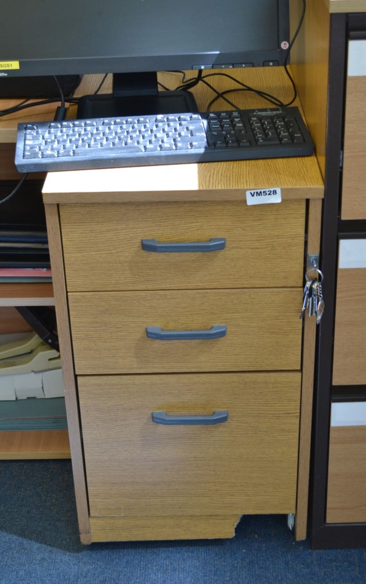 3 x Office Side Cabinets In Various Designs and Sizes - Ref: VM528 - CL409 - Location: WF16 - Image 3 of 6