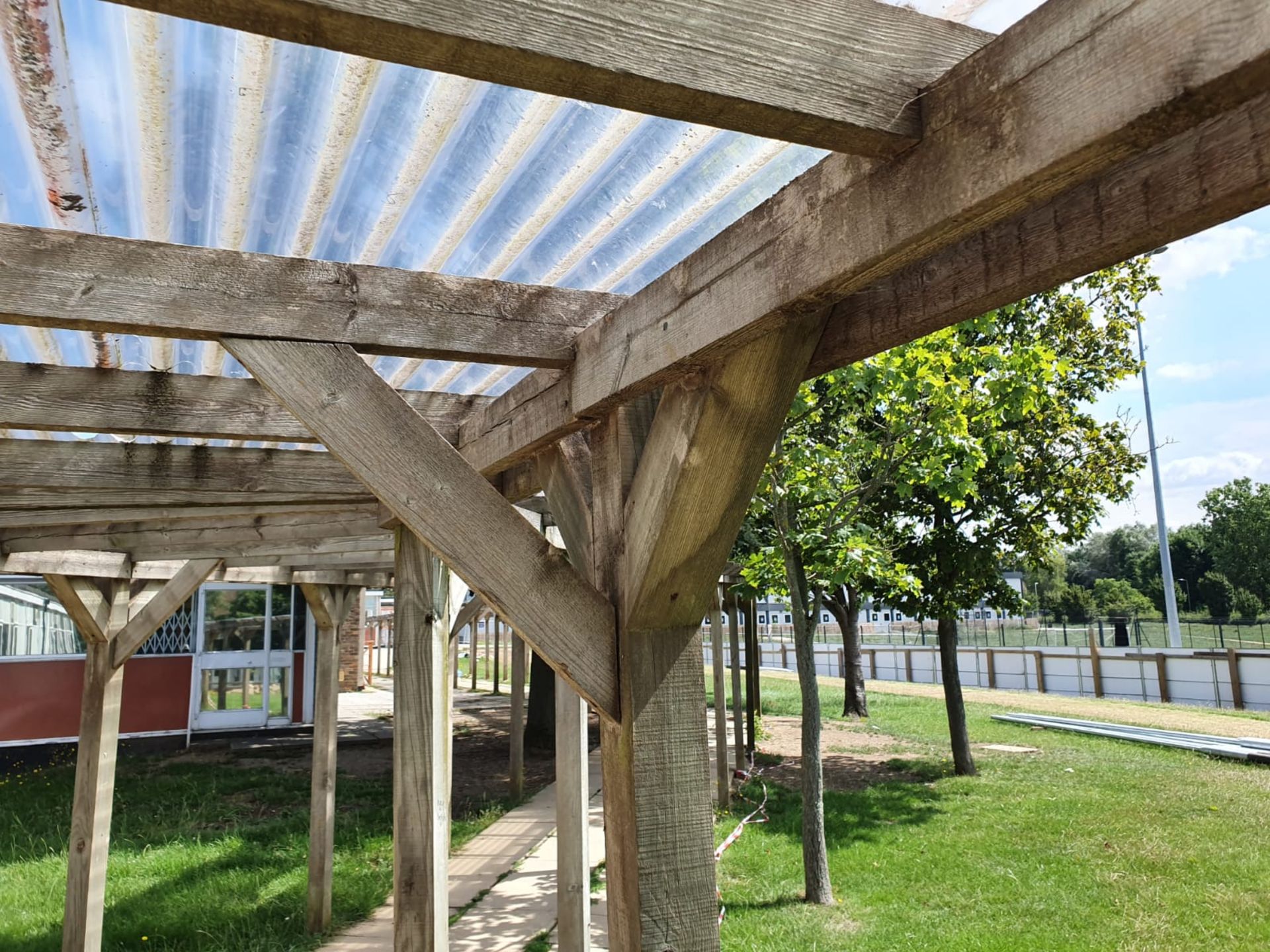 1 x Large Outdoor Pergola - Approx 80ft Length - CL499 - Location: Borehamwood WD6Collections: - Image 2 of 2