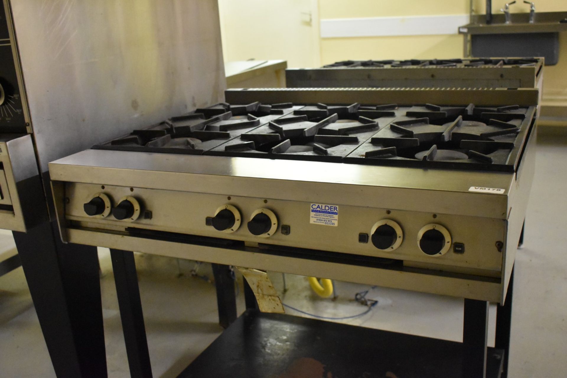 1 x Falcon Dominator Six Burner Gas Range Cooker With Stand - Stainless Steel Exterior - H86 x W90 x - Image 3 of 4
