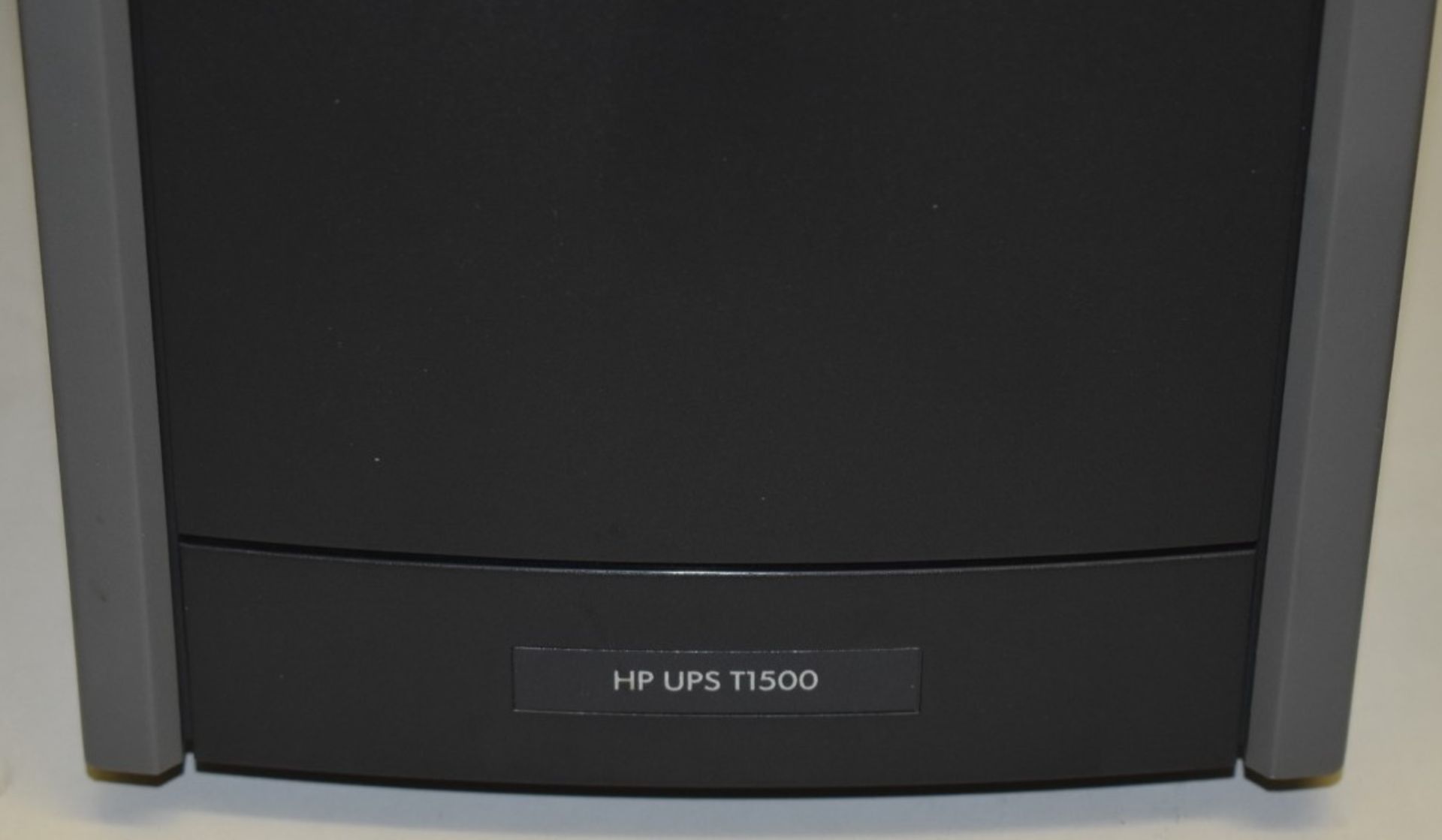 1 x HP UPS T1500 Power Supply - Ref VM265 IT - CL409 - Location: Wakefield WF16 - Image 2 of 2