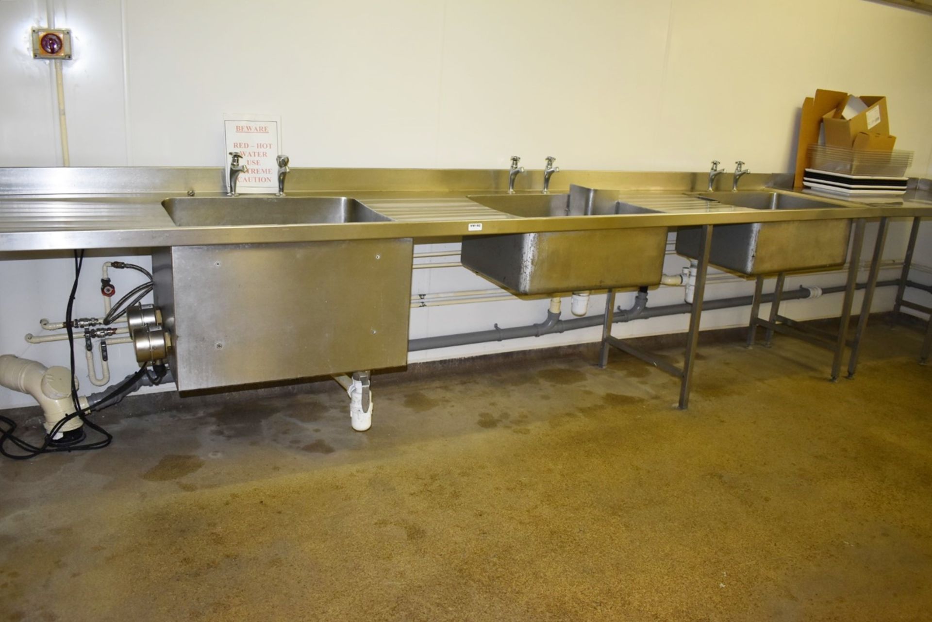 1 x Stainless Steel Wash Station With Two Wash Basins and One EWB Boiling Water Basin - Approx 18 - Image 2 of 15