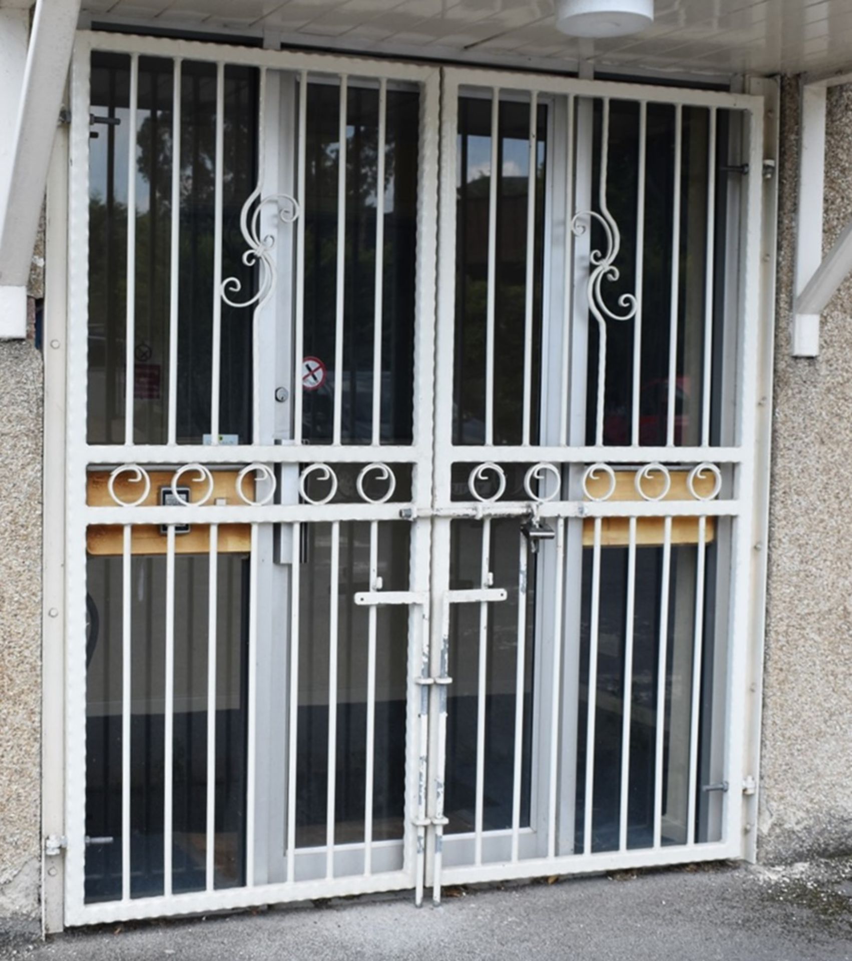 1 x Set of Double Door Security Gates With Mounting Brackets and Centre Locks - Heavy Duty Metal