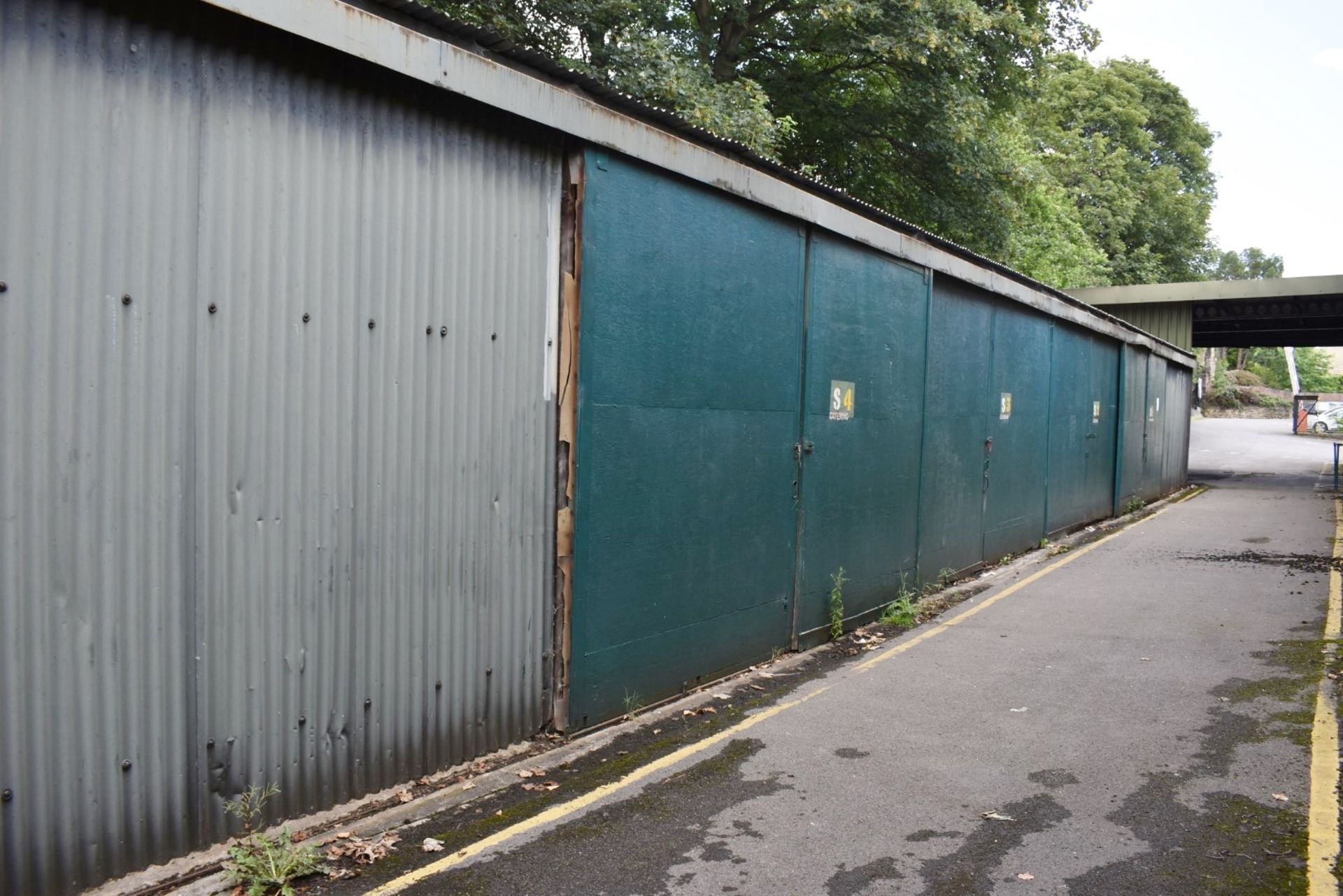 1 x Large Storage Shelter With Sliding Doors, Steel Structer and Panneled Exterior - More - Image 3 of 18