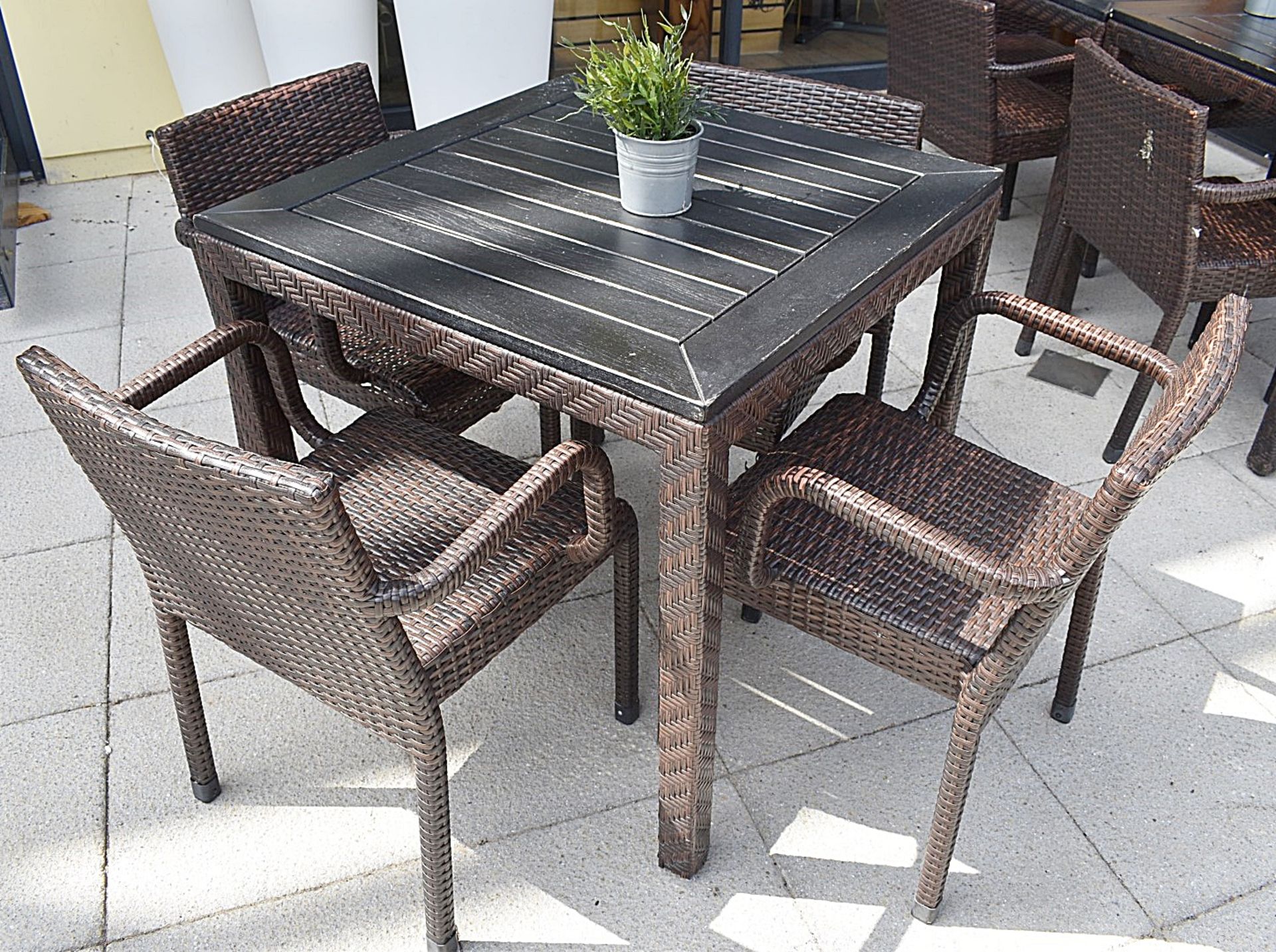 4 x Outdoor Rattan Garden Chairs With A Matching Square Table