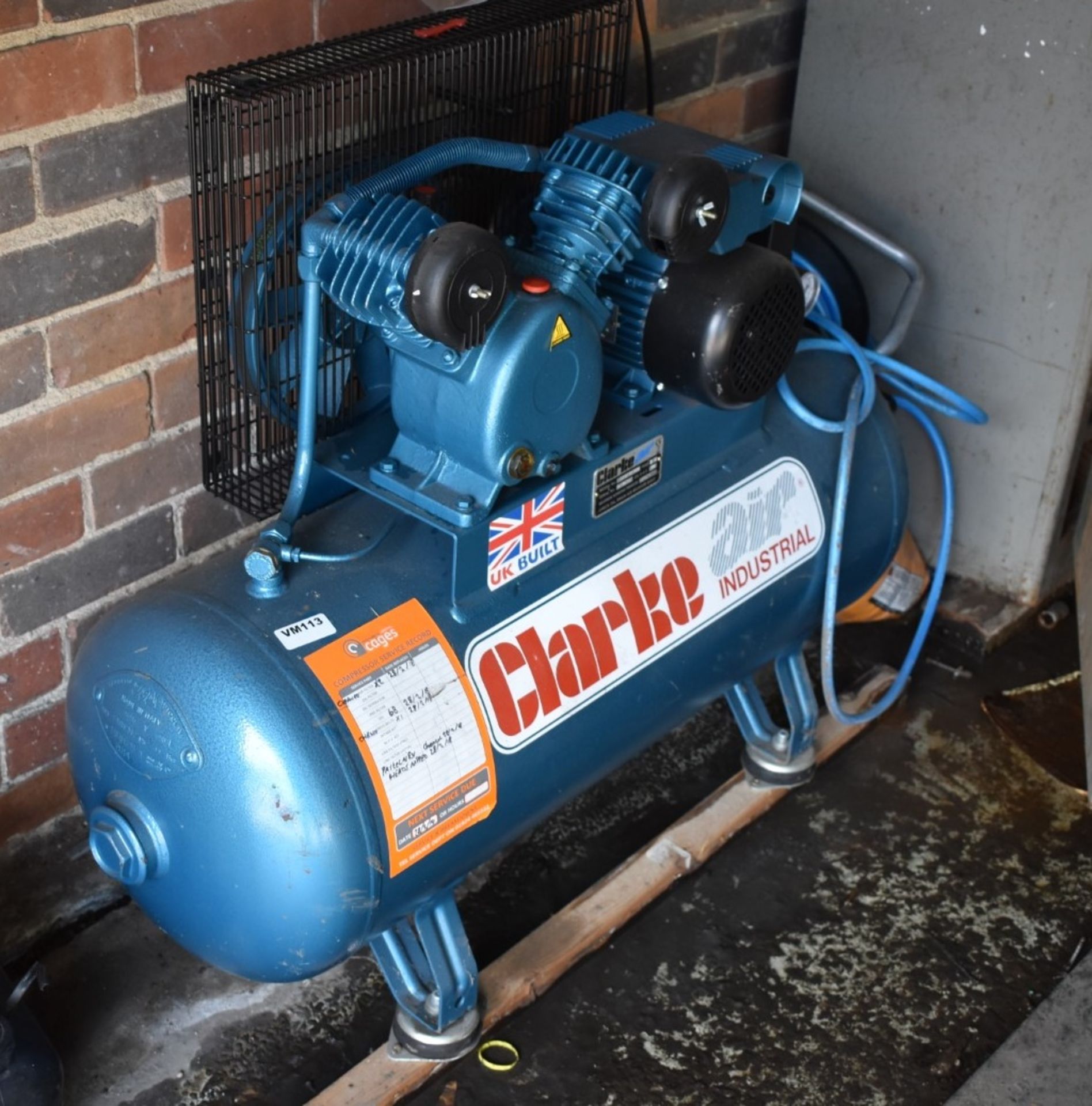 1 x Clarke Air Industrial Air Compressor - 240v - 2015 Model and Rarely Used - Model SEV1 - Red - Image 7 of 7