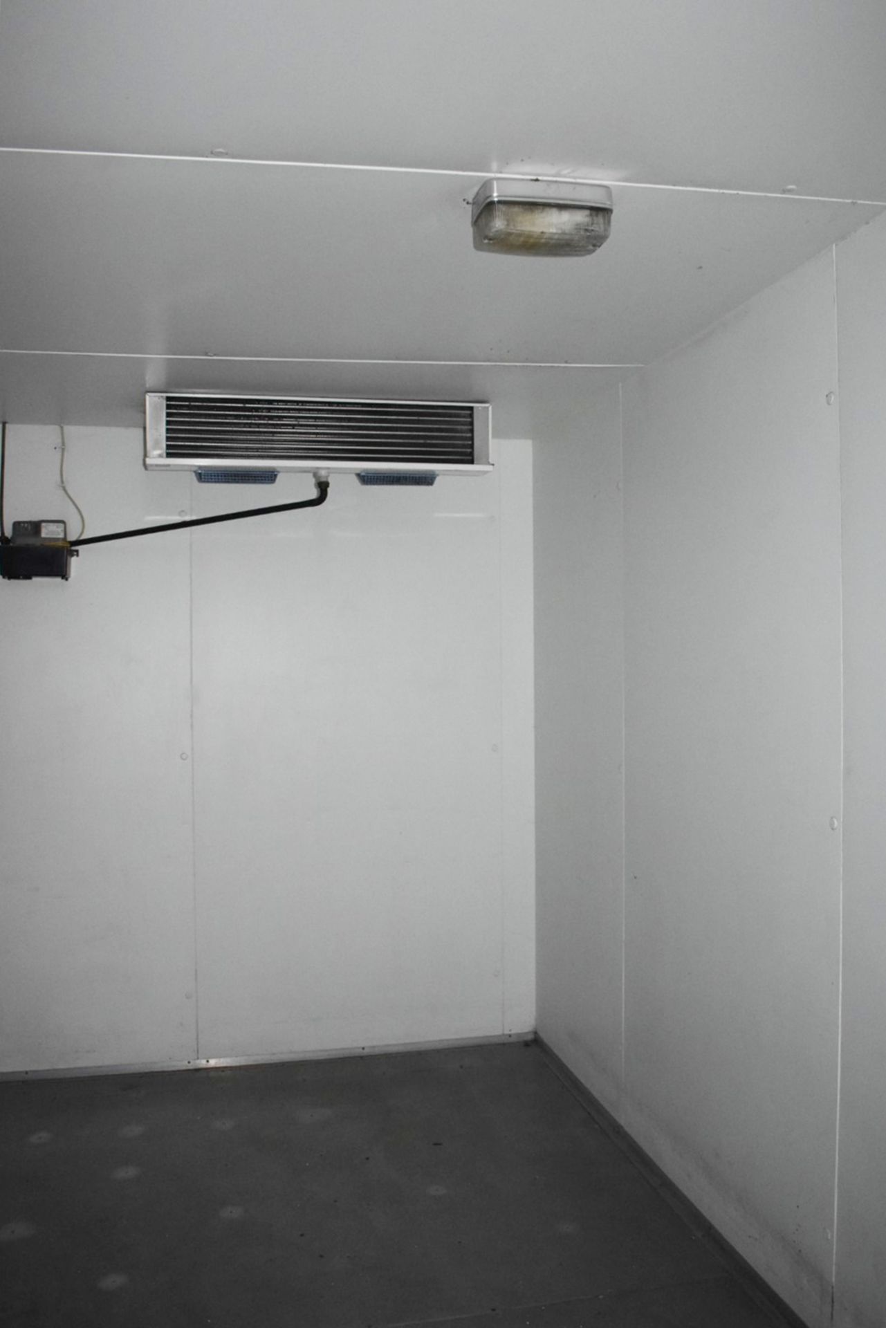 1 x Double Walk-In Refrigerator With External and Integrated Enclosures and Searle Air Coolers - Ref - Image 13 of 33