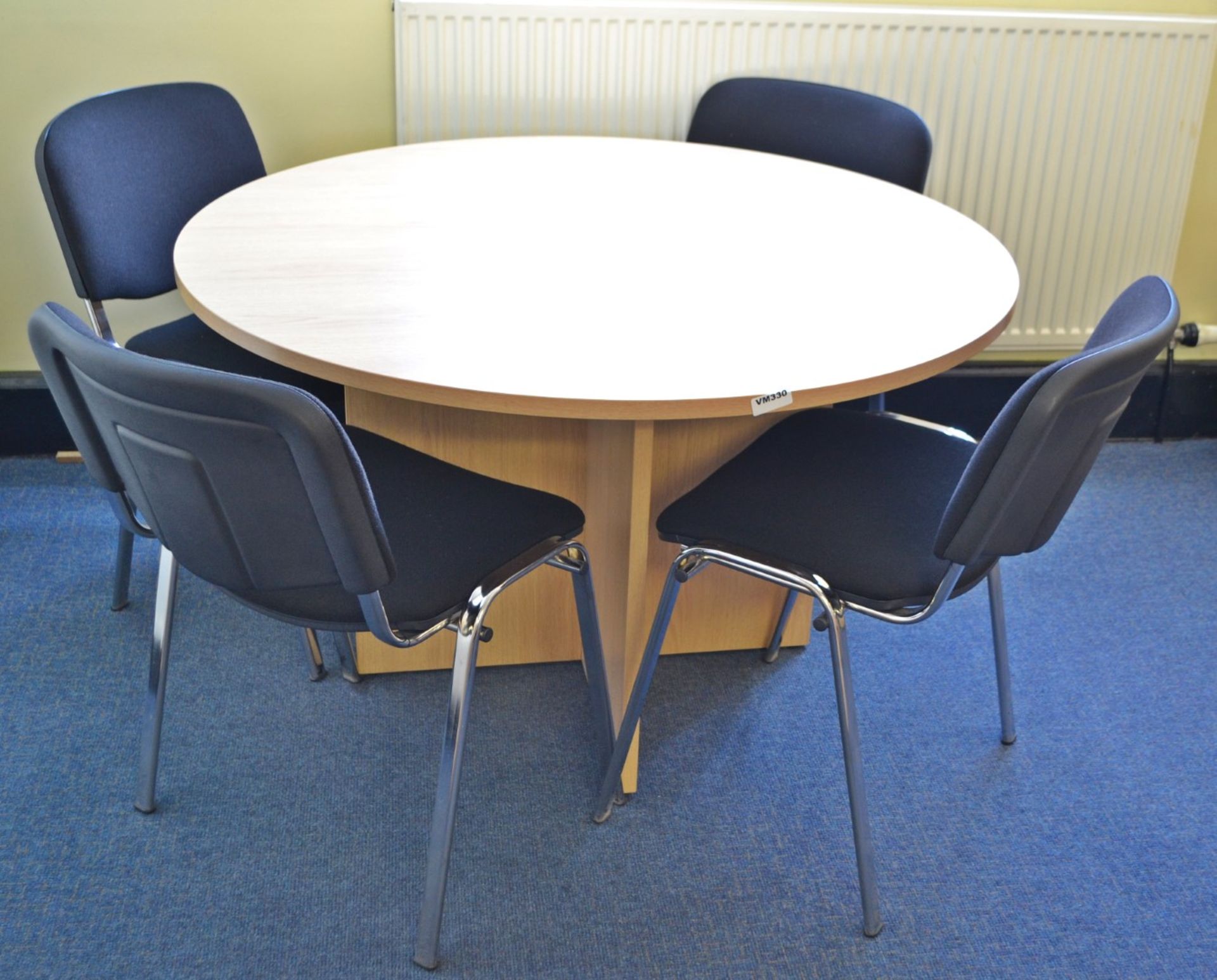 1 x Round Office Meeting Table With 4 Black Chairs - Ref: VM330 - CL409 - Location: Wakefield WF16