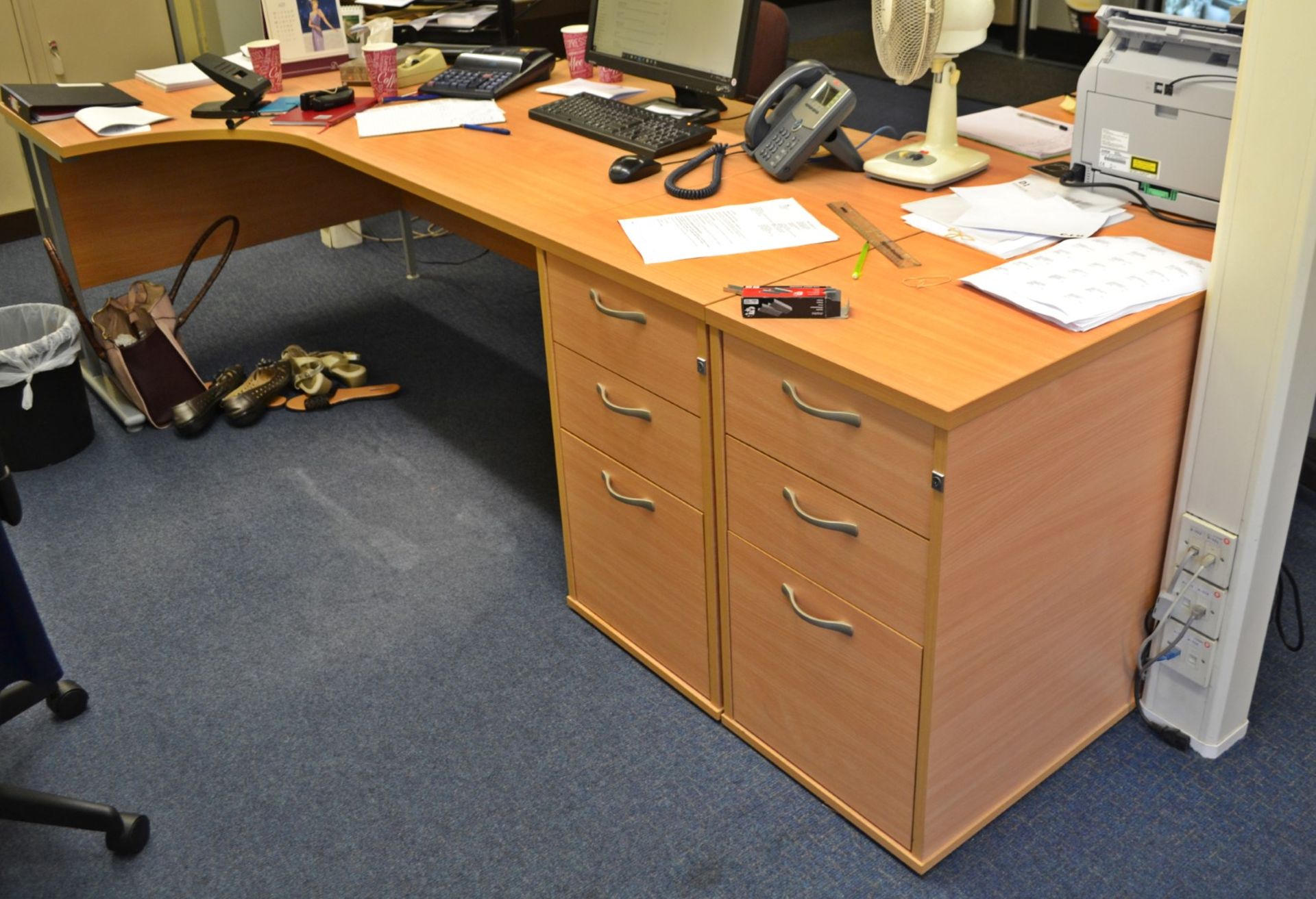 1 x Beech Office Desk Set - Ref: VM389 - CL409 - Location: Wakefield WF16