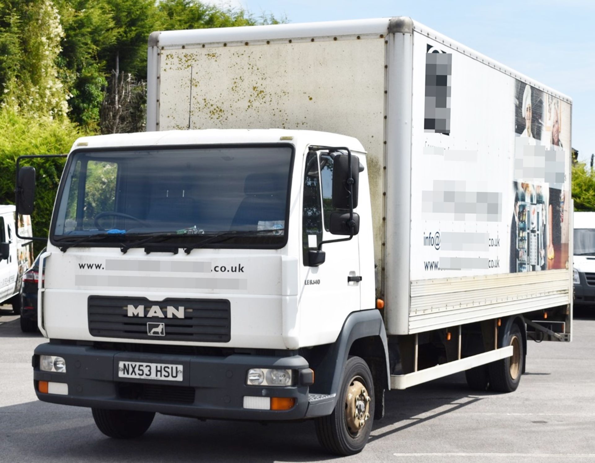 1 x 2003 MAN LE8.140 4.6 Litre Diesel Box Truck With Tail Lift - Includes MOT, Service History,