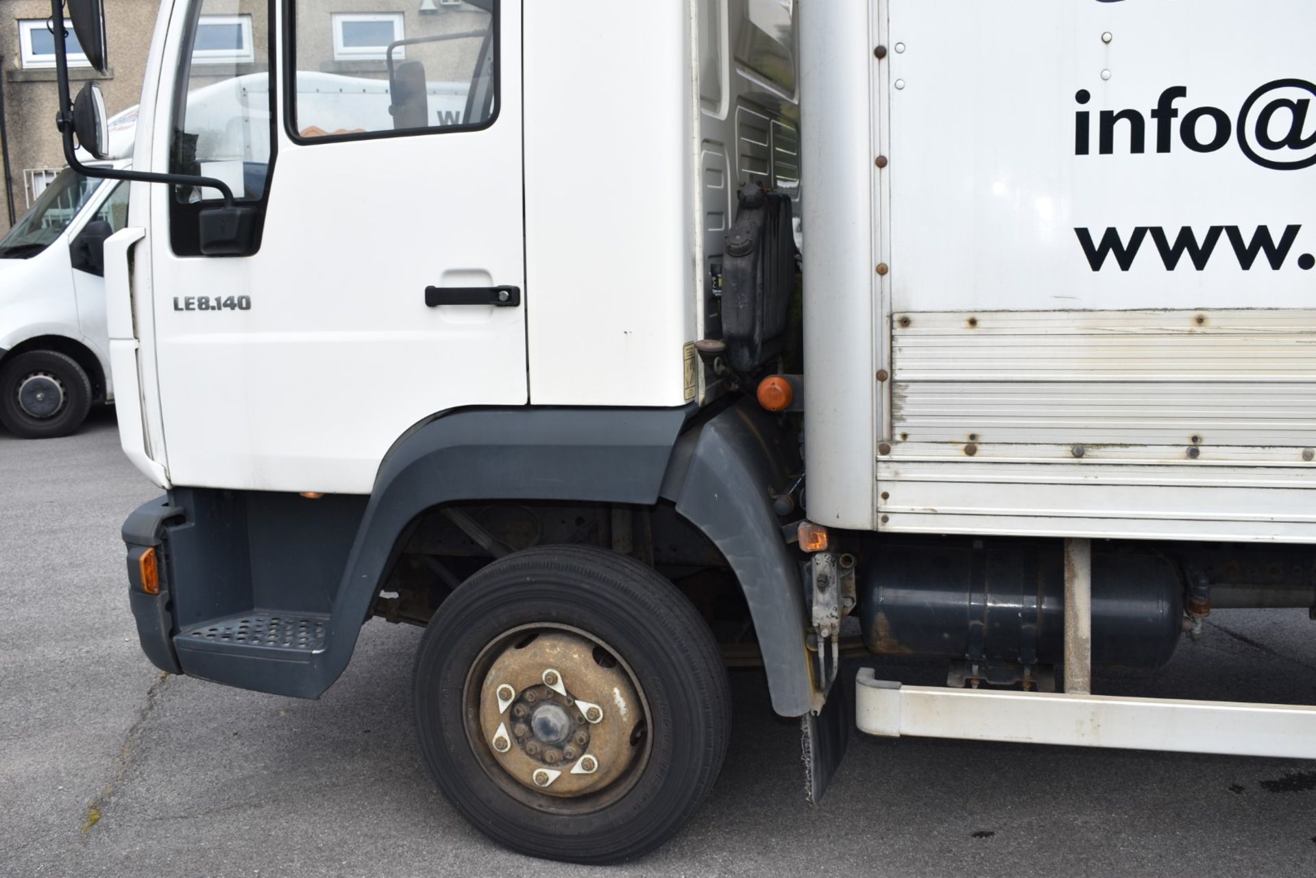 1 x 2003 MAN LE8.140 4.6 Litre Diesel Box Truck With Tail Lift - Includes MOT, Service History, - Image 31 of 42