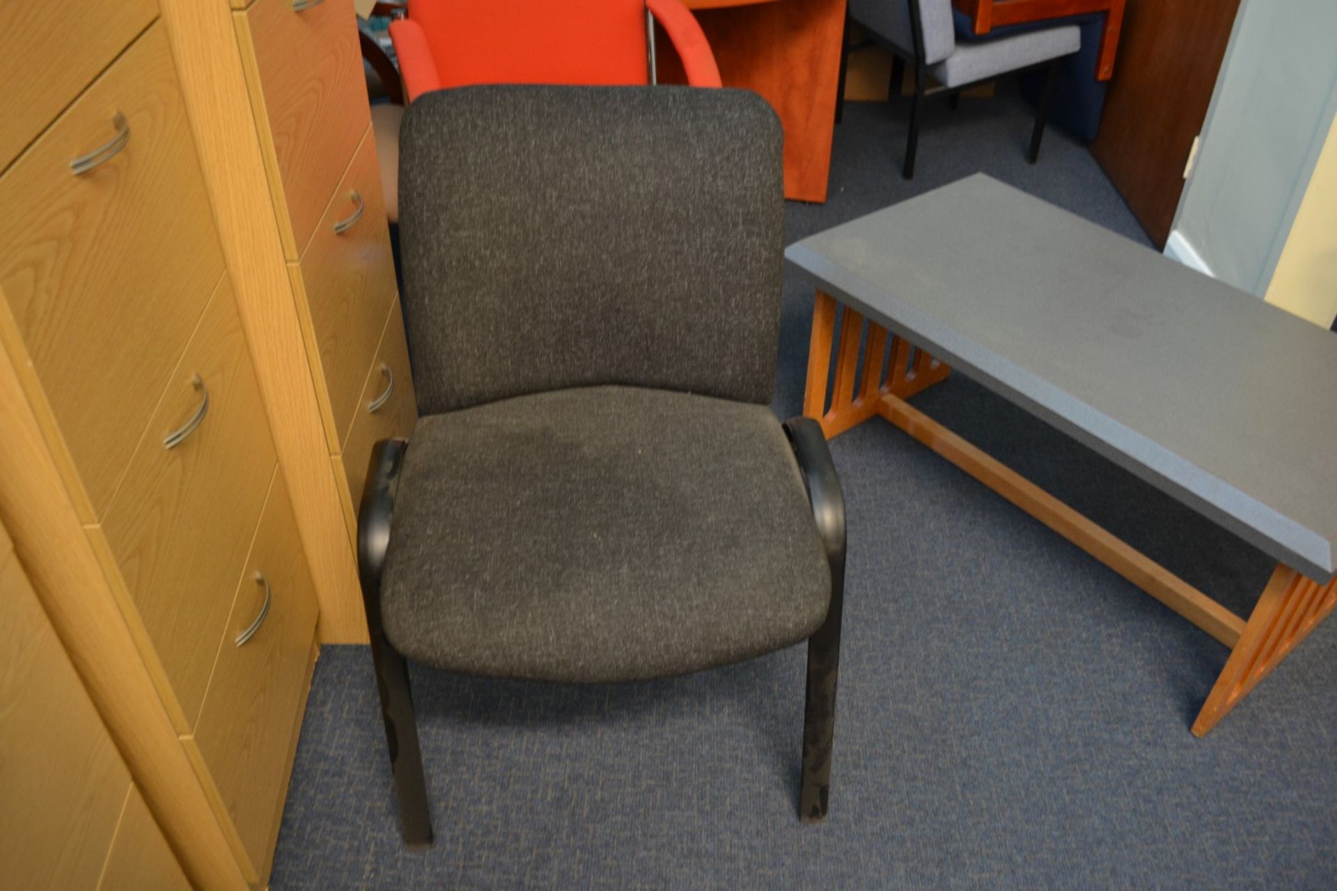 1 x Lot Of Various Office Chairs - Ref: VM559, 562, 563, 564/A16 B1 - CL409 - Location: Wakefield - Image 4 of 12