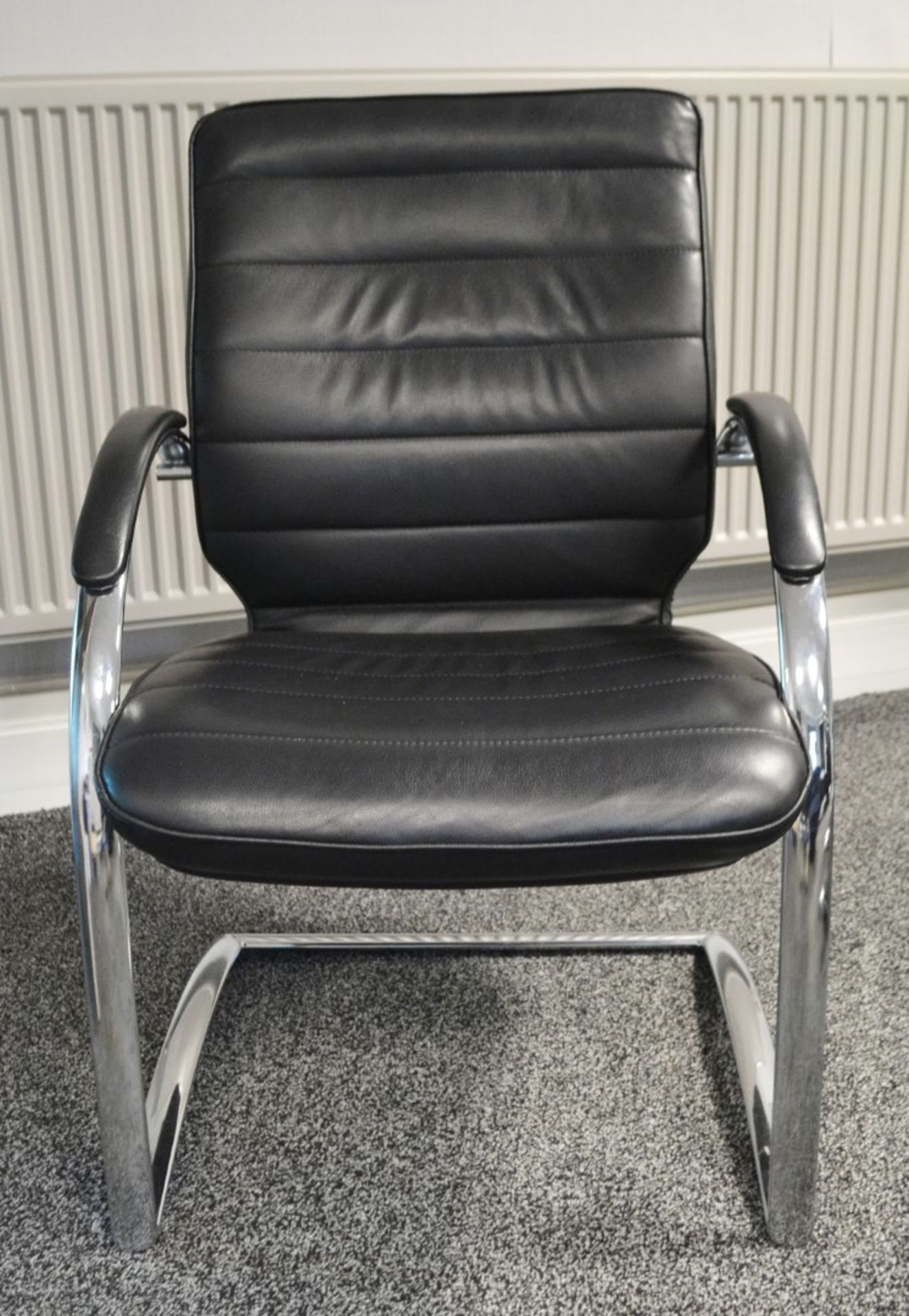 1 x Contemporary Glass Boardroom Table With 6 x Black Leather Directors Chairs - Ref: VM510/A2 - Image 7 of 10