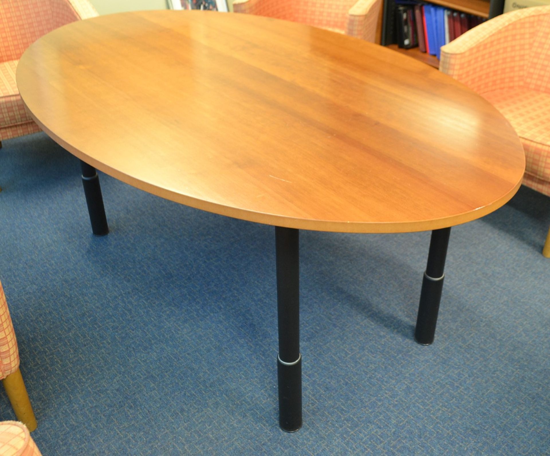 1 x Oval Meeting Table and Chairs Set - Ref: VM336 - CL409 - Location: Wakefield A29 B1 - Image 2 of 5