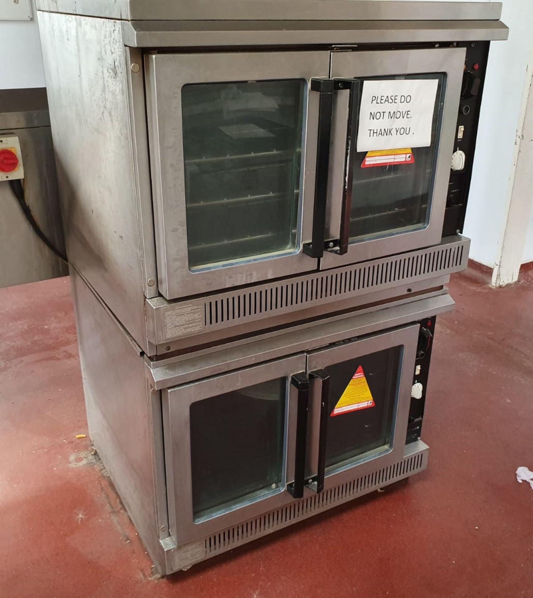 1 x Falcon Natural Gas Twin Convection Oven With Stainless Steel Exterior - 230V - Model G1112/2 - - Image 4 of 4