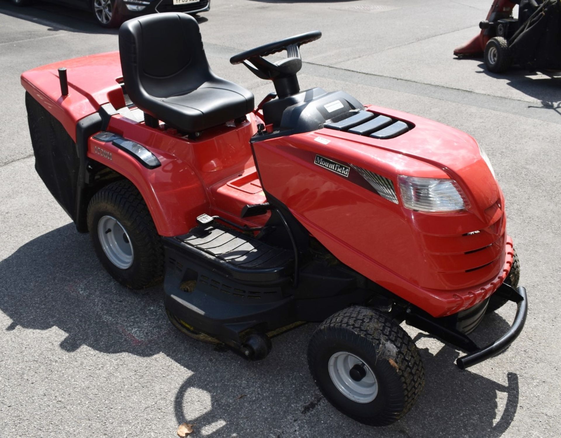 1 x Mountfield 1538H Hydrostatic Ride On Lawnmower - Ref VM116 B2 - CL409 - Location: Wakefield WF16 - Bild 10 aus 10