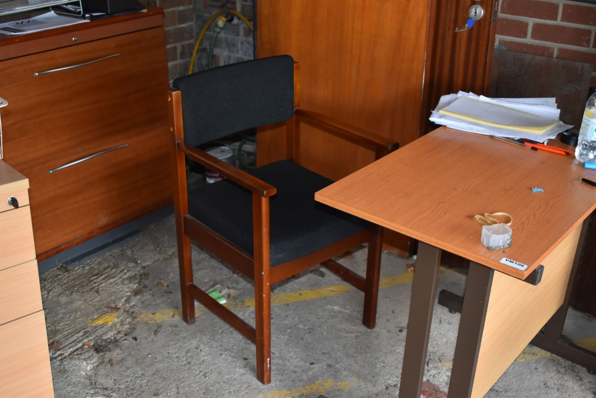 1 x Assorted Collection to Include Desk, Drawers, Filing Unit, Chair, Notice Board, Trellis, - Image 3 of 8