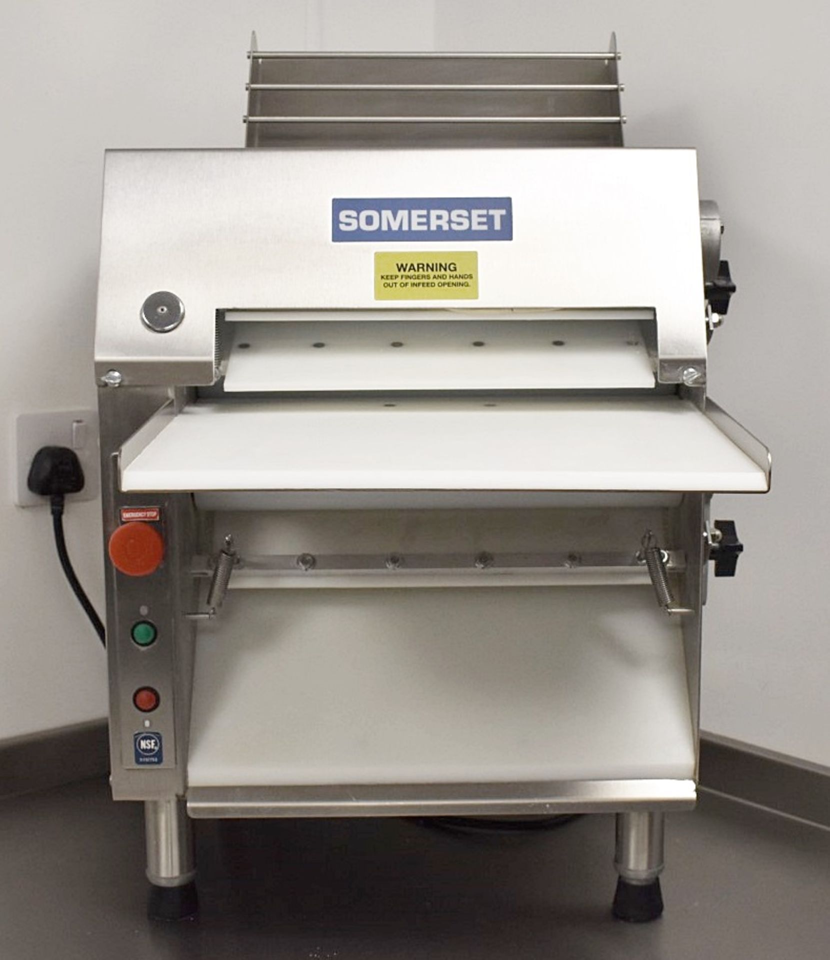 1 x Somerset Dough Roller - Model CDR1550 - Suitable For Pizza, Naans, Chatati Wraps etc - Ref FB180 - Image 2 of 3