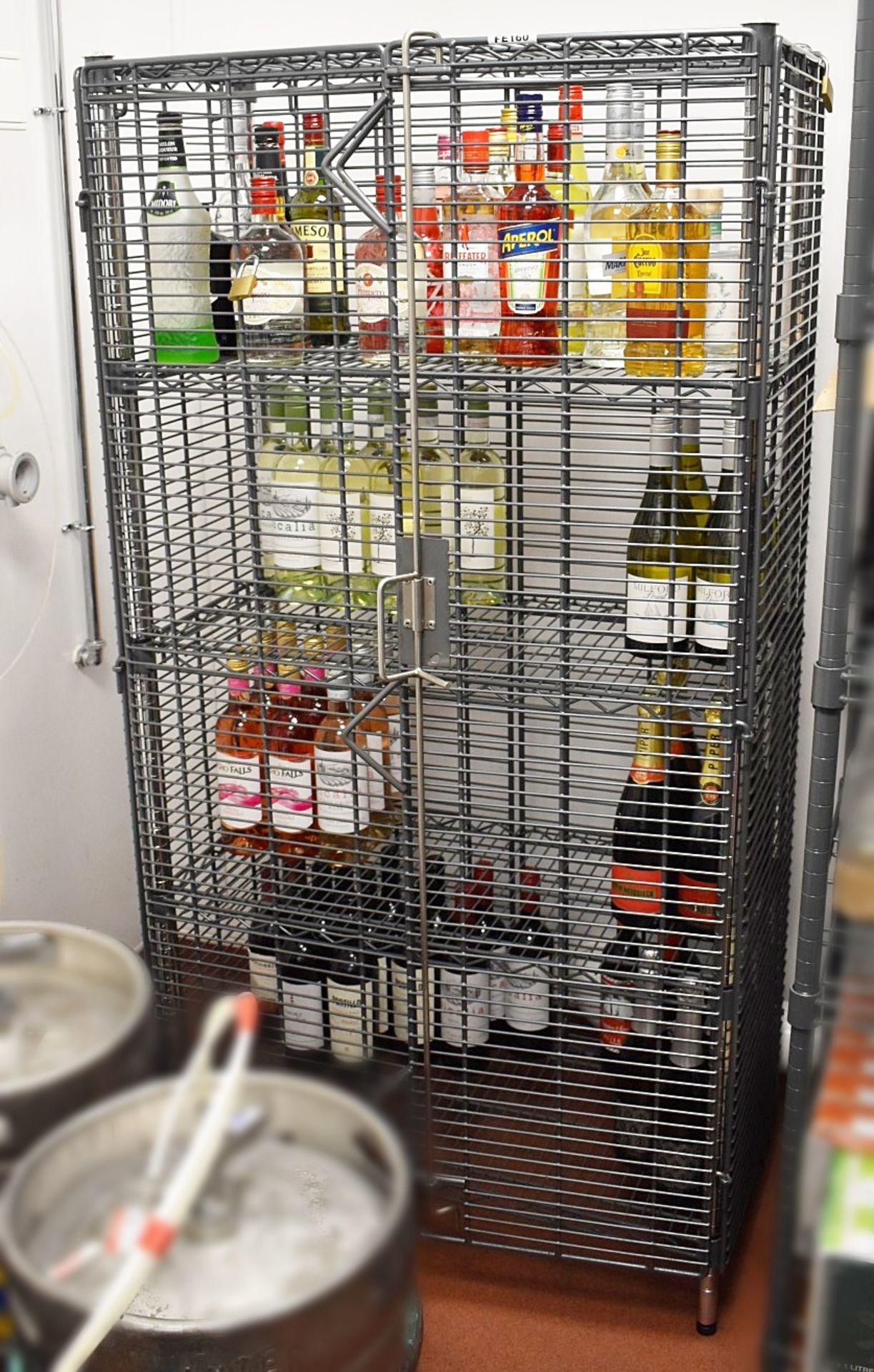 1 x Wines / Spirits Lockable Security Cage - H160 x W80 x D40 cms - Ref FE160 - CL499 - Location: