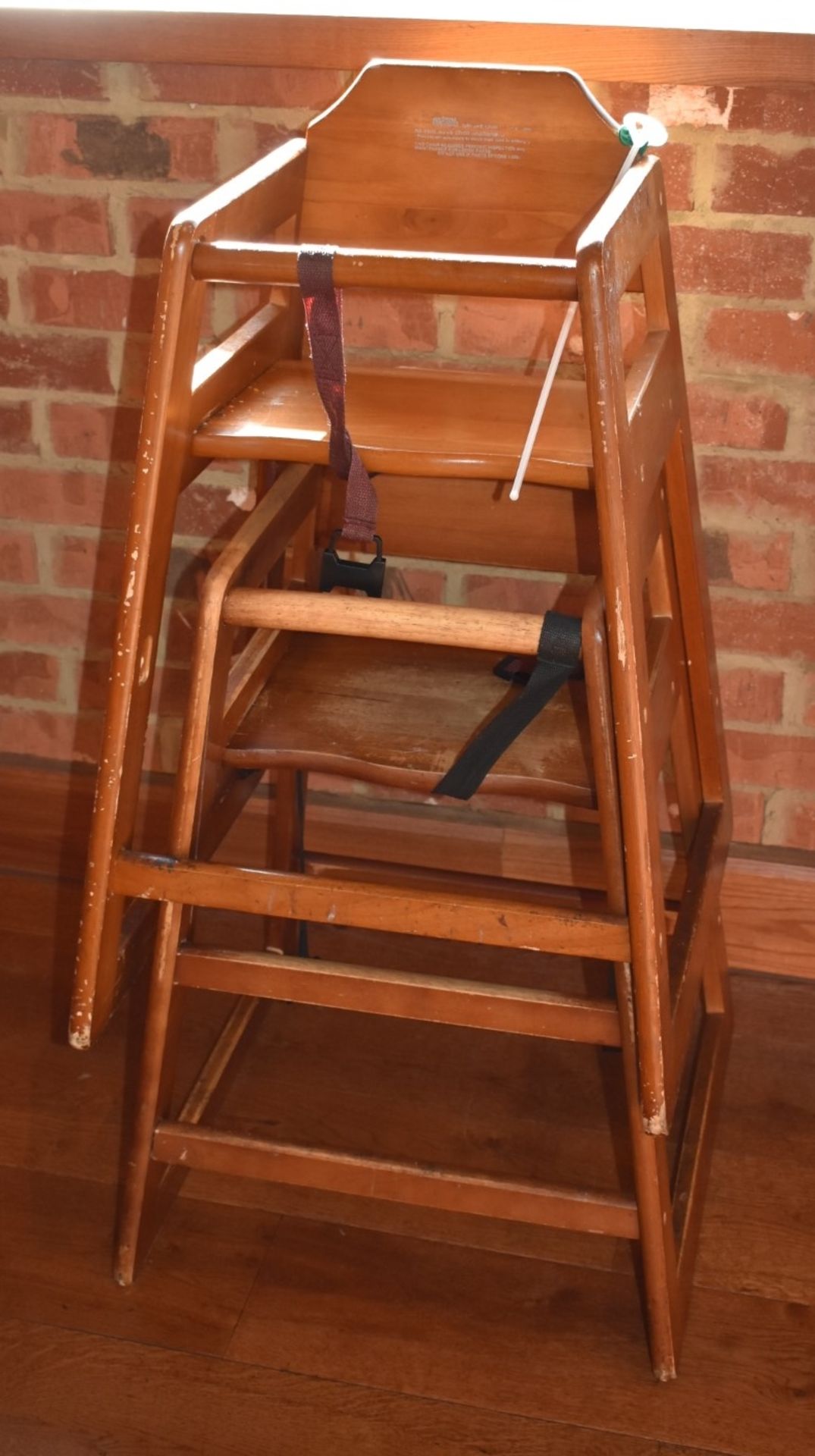 4 x Wooden Restaurant Children's High Chairs - CL499 - Location: London EN1 - Image 3 of 4
