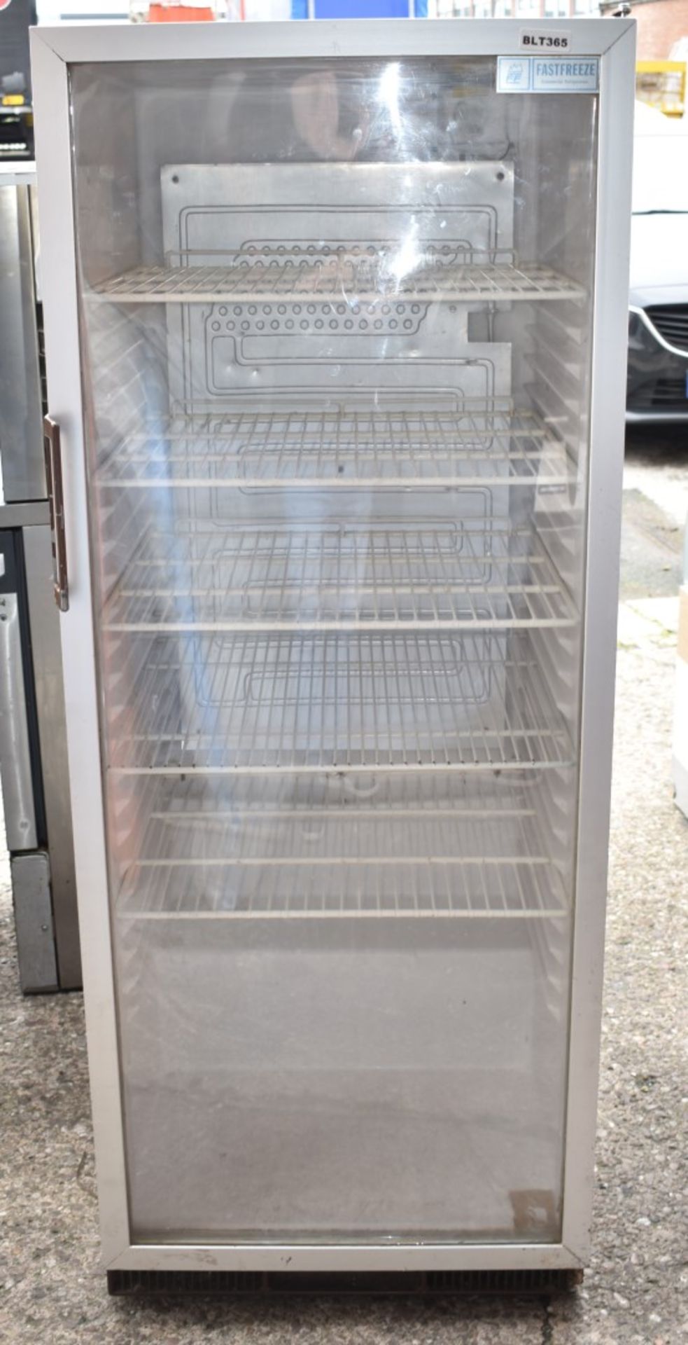 1 x Upright Chiller With Clear See Through Door - H152 x W60 x D64 cms - CL232 - Ref BLT365 -