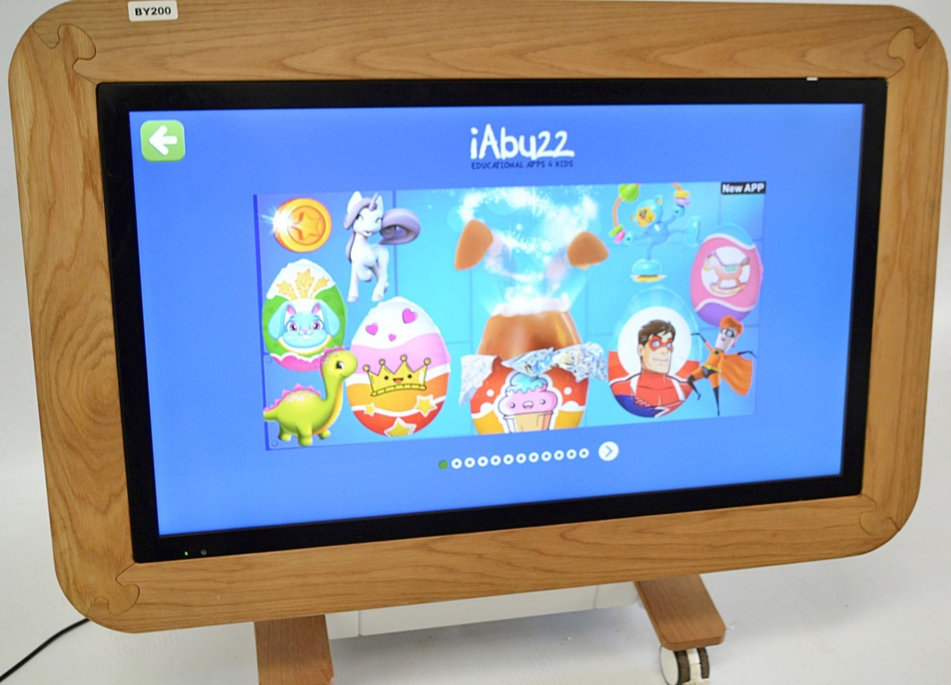 1 x SHARP 40” Touchscreen Interactive Nursery Table - Removed From A Working Nursery Environment - Image 4 of 11