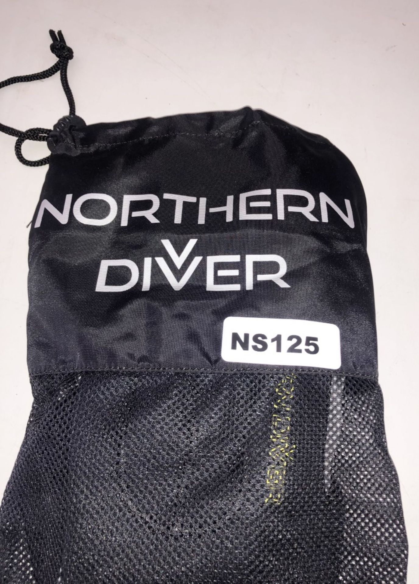 6 Pairs Of New Scuba Gloves - CL349 - Altrincham WA14 - Image 22 of 25