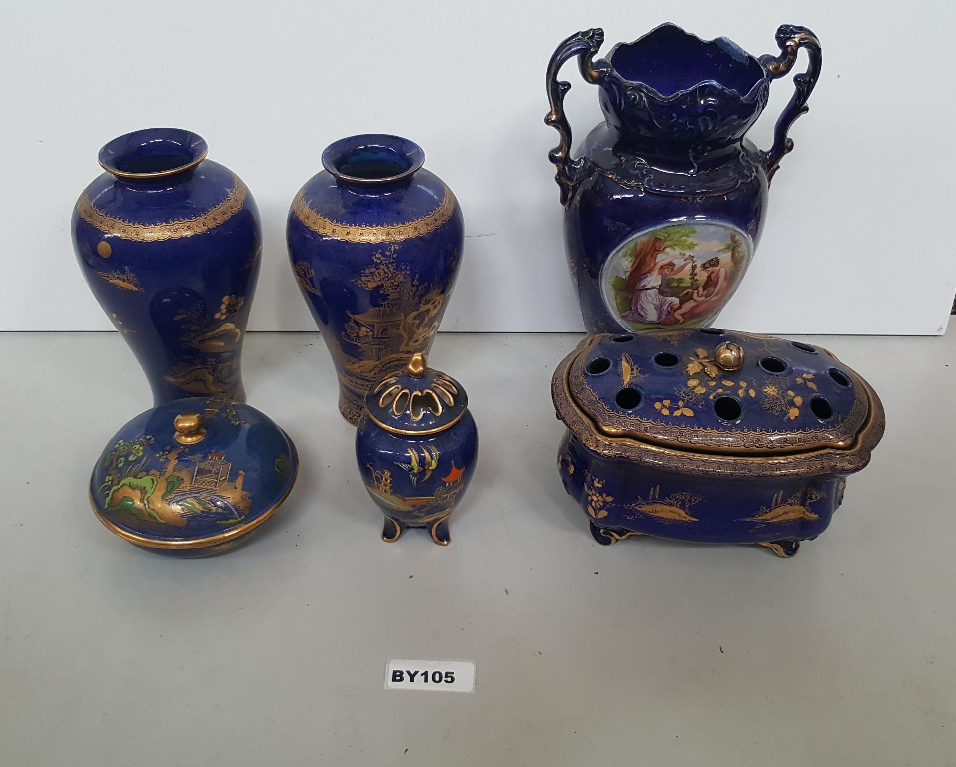 1 x 6 Pieces Of Vintage Porcelain Vares & Pots - Ref BY105 I