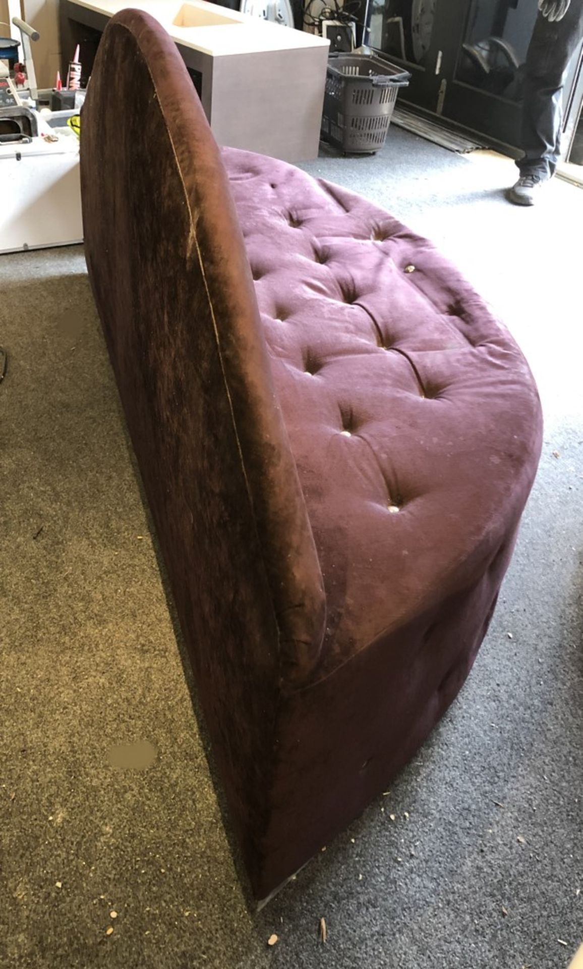 1 x Large Purple Velour Sofa - NC1070 - CL380 - Location: Altrincham WA14 - NO VAT - Image 3 of 4