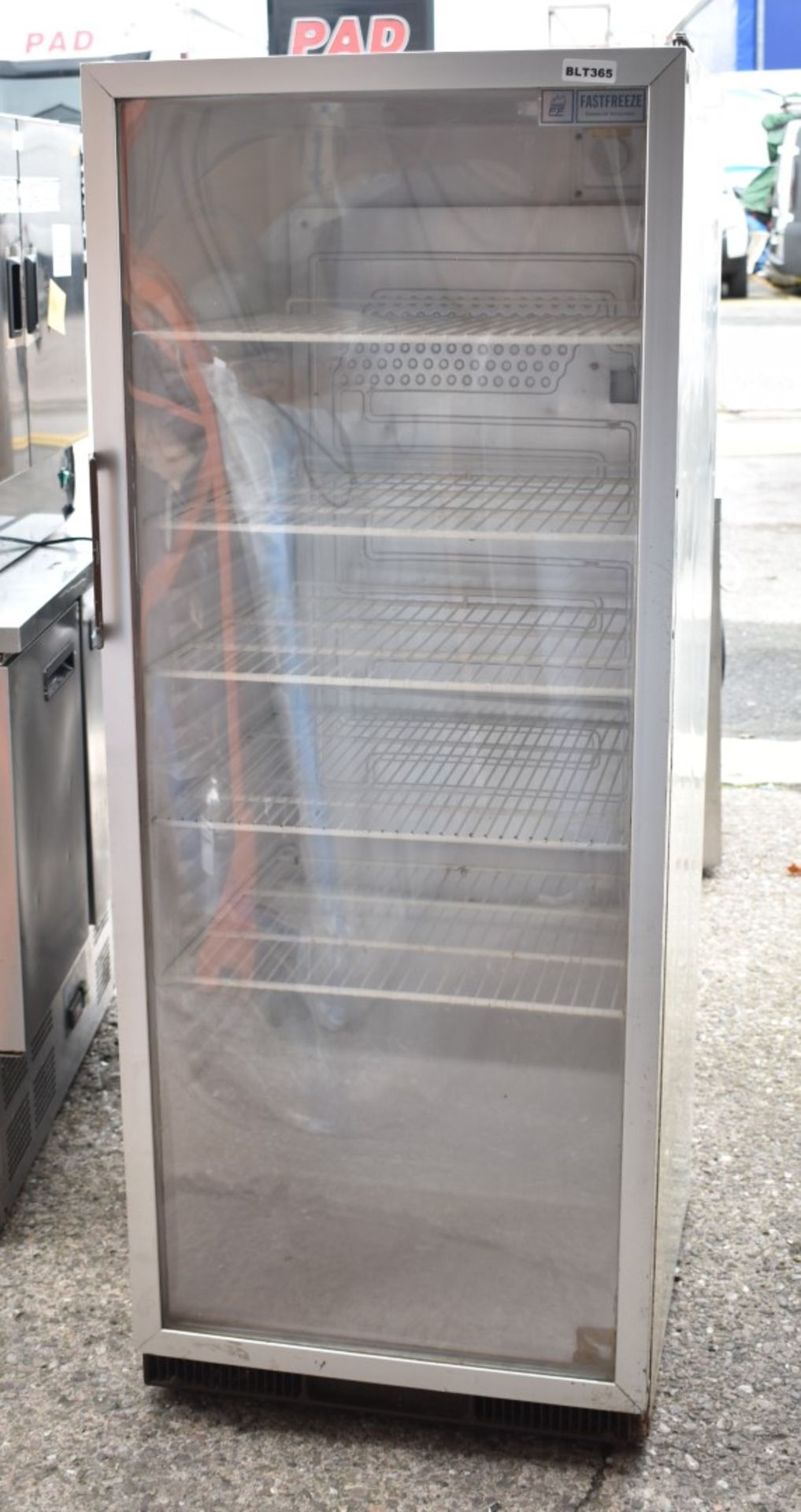 1 x Upright Chiller With Clear See Through Door - H152 x W60 x D64 cms - CL232 - Ref BLT365 - - Bild 2 aus 3