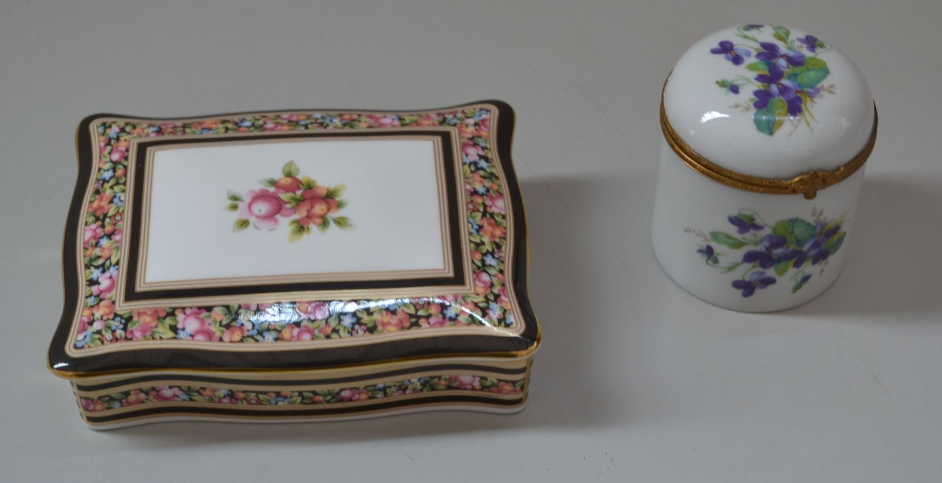 1 x Antique Bone China Jewelry Boxes - Ref J2183 - CL314