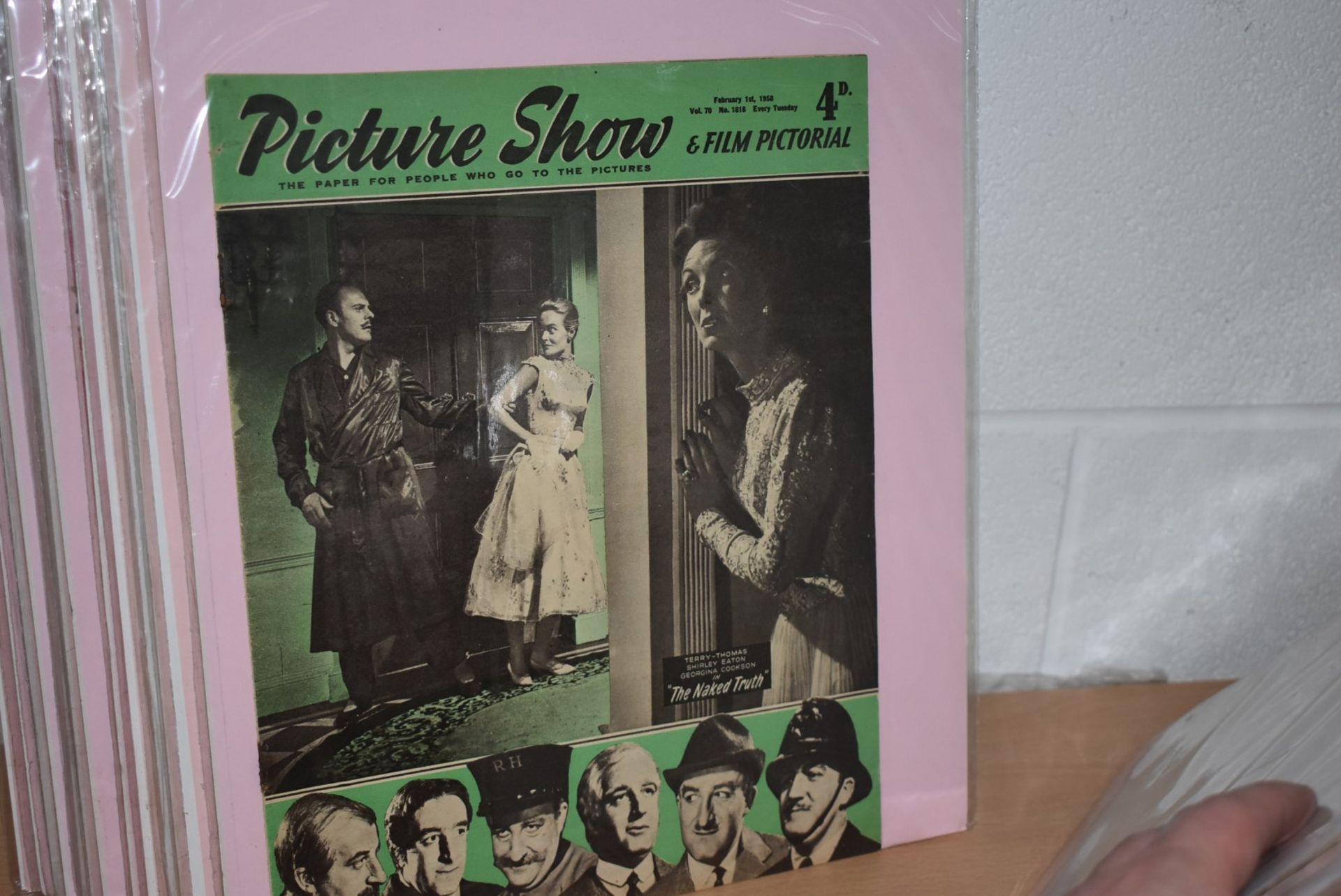 41 x Vintage 1950's Picture Show & Film Pictorial Magazines Dated 1950 to 1958 - Ref MB124 - CL431 - - Image 16 of 18