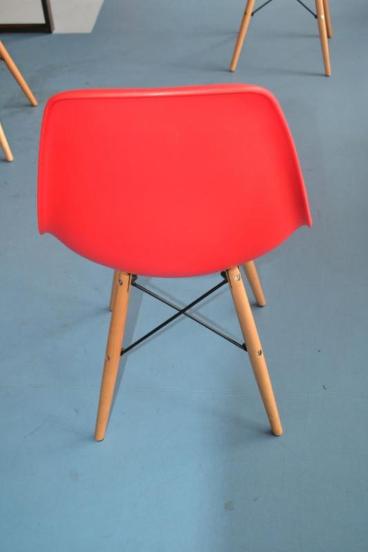 12 x Children's Orange and Red Charles and Ray Eames Style Shell Chairs - CL425 - Location: Altrinch - Image 7 of 9
