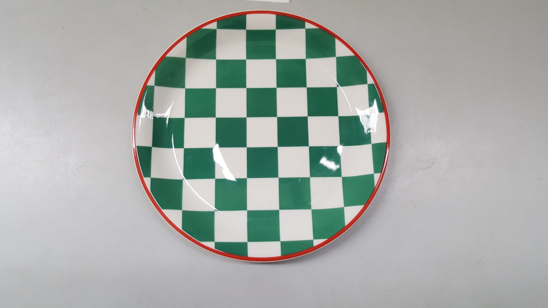 20 x Steelite Plates Checkered Green&White With Red Outline 20CM - Ref CQ284 - Image 2 of 4