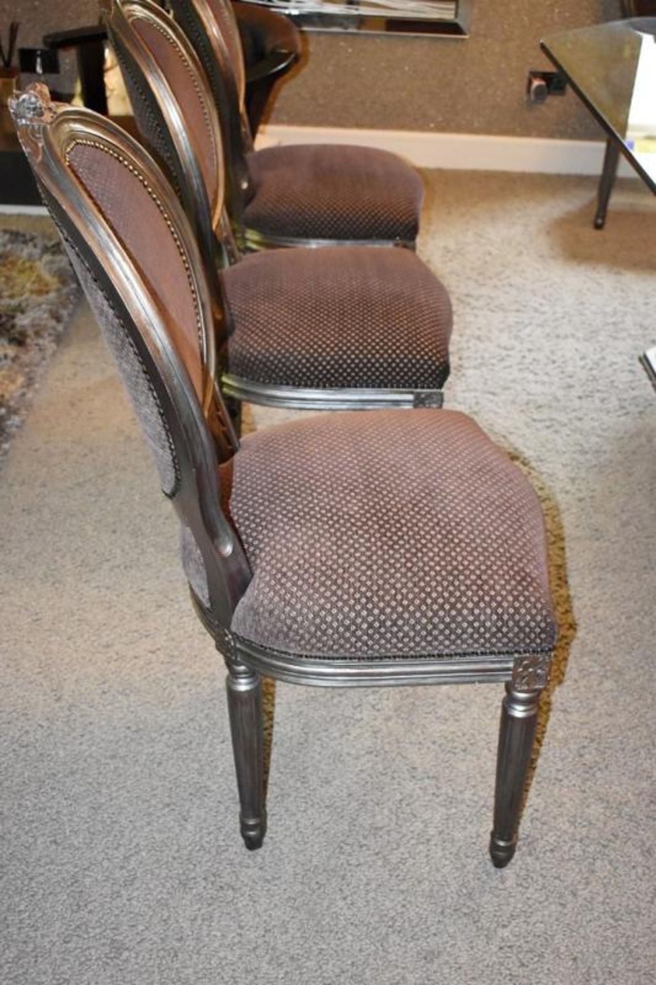 1 x Grand Glass Table With Baroque Legs And Chairs Set - CL407 - Location Bowdon WA14 - Image 7 of 21