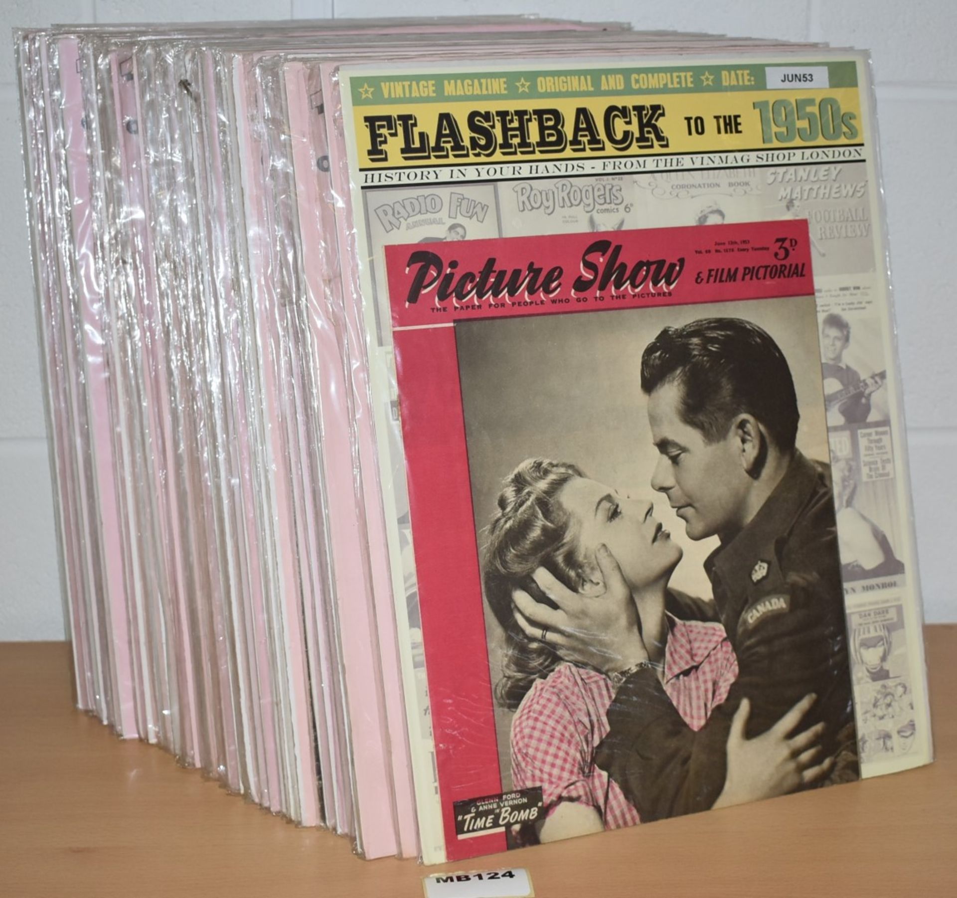 41 x Vintage 1950's Picture Show & Film Pictorial Magazines Dated 1950 to 1958 - Ref MB124 - CL431 -
