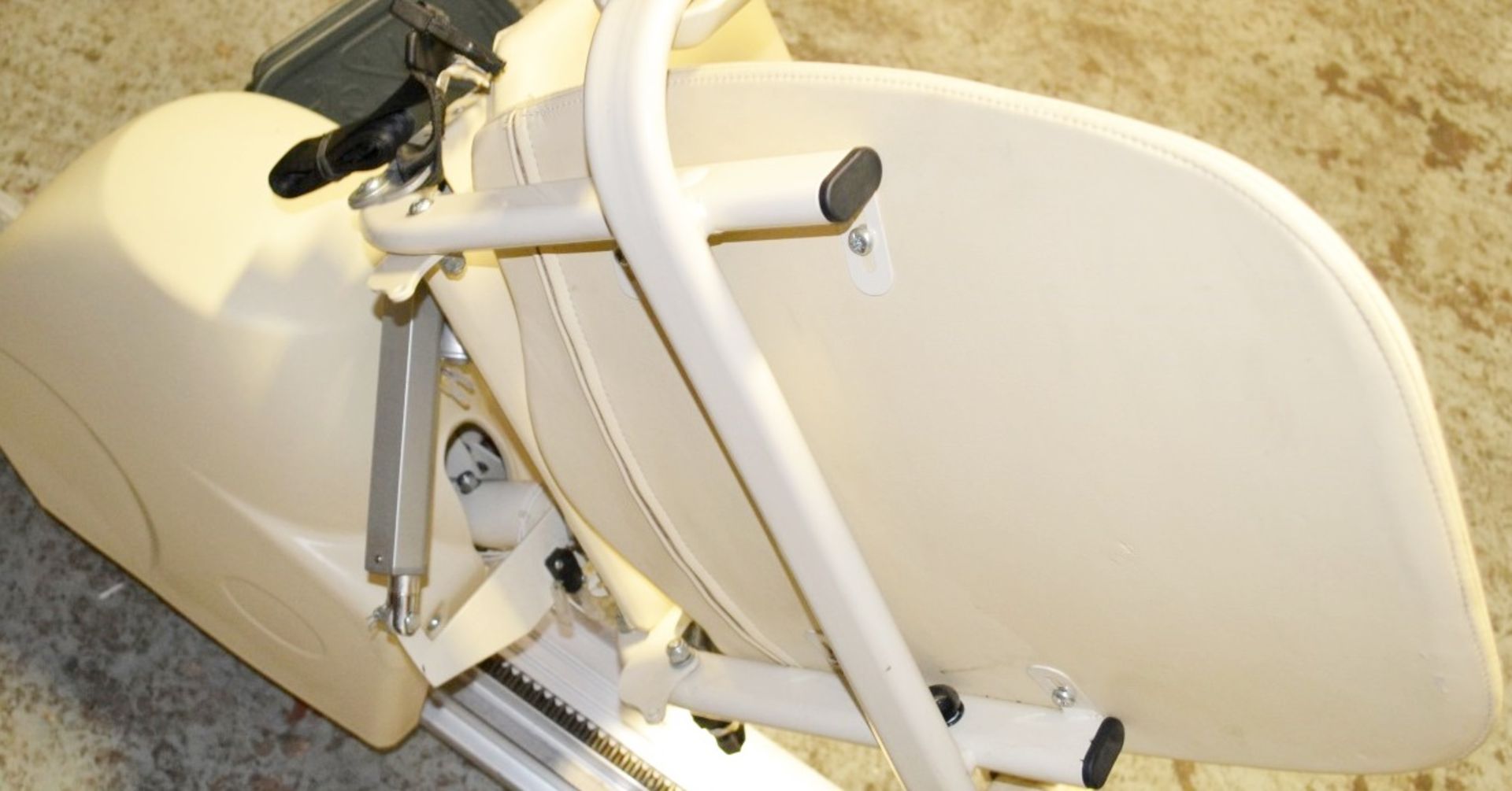1 x Meditek D120 Deluxe Ascending Straight Stairlift With Powered Swivel Seat And Hinge Track - - Image 17 of 22