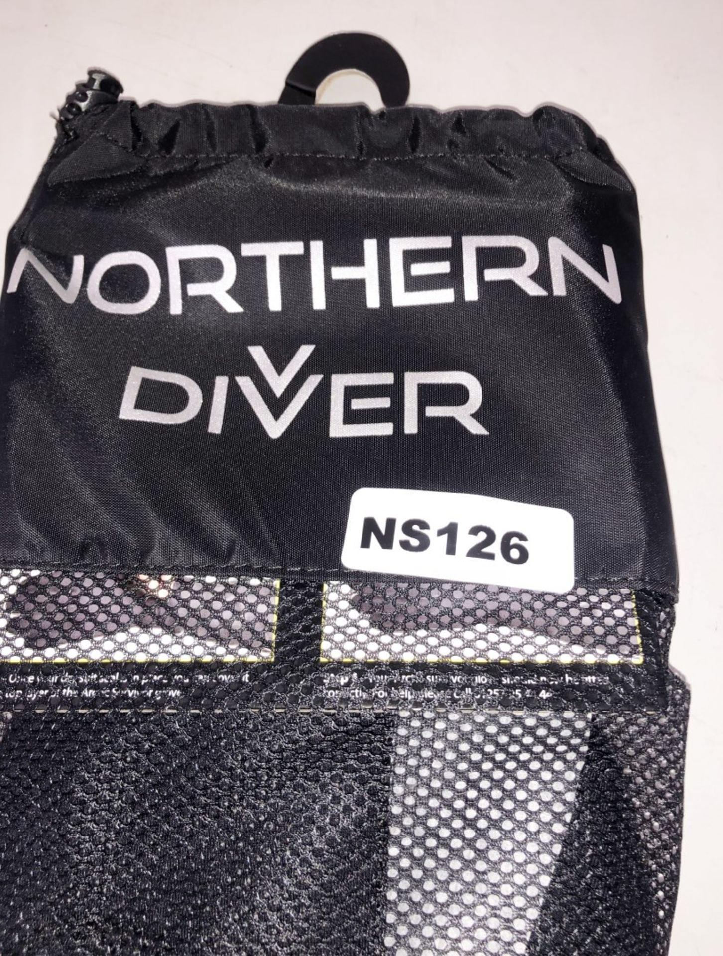 6 Pairs Of New Scuba Gloves - CL349 - Altrincham WA14 - Image 11 of 25